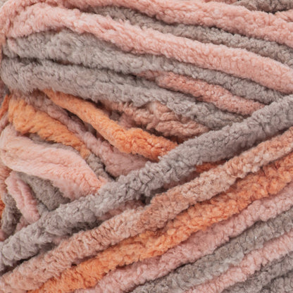 Bernat Blanket Yarn (300g/10.5oz) - Discontinued Shades Morning Blush