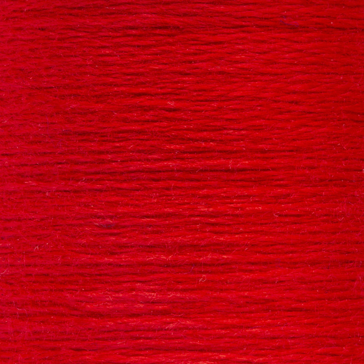 9046 Christmas Red