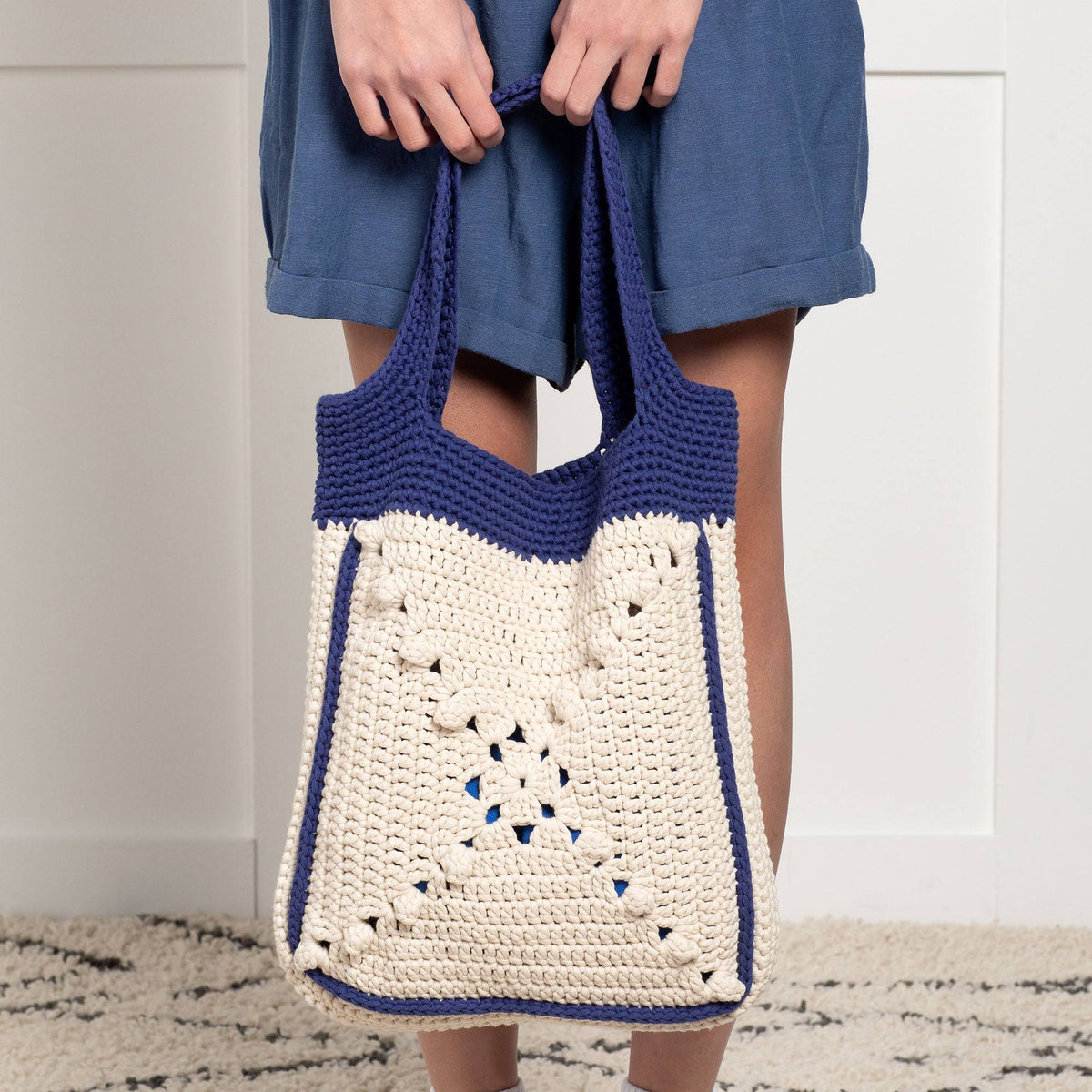 Crochet Bag made in Bernat Maker Yarn
