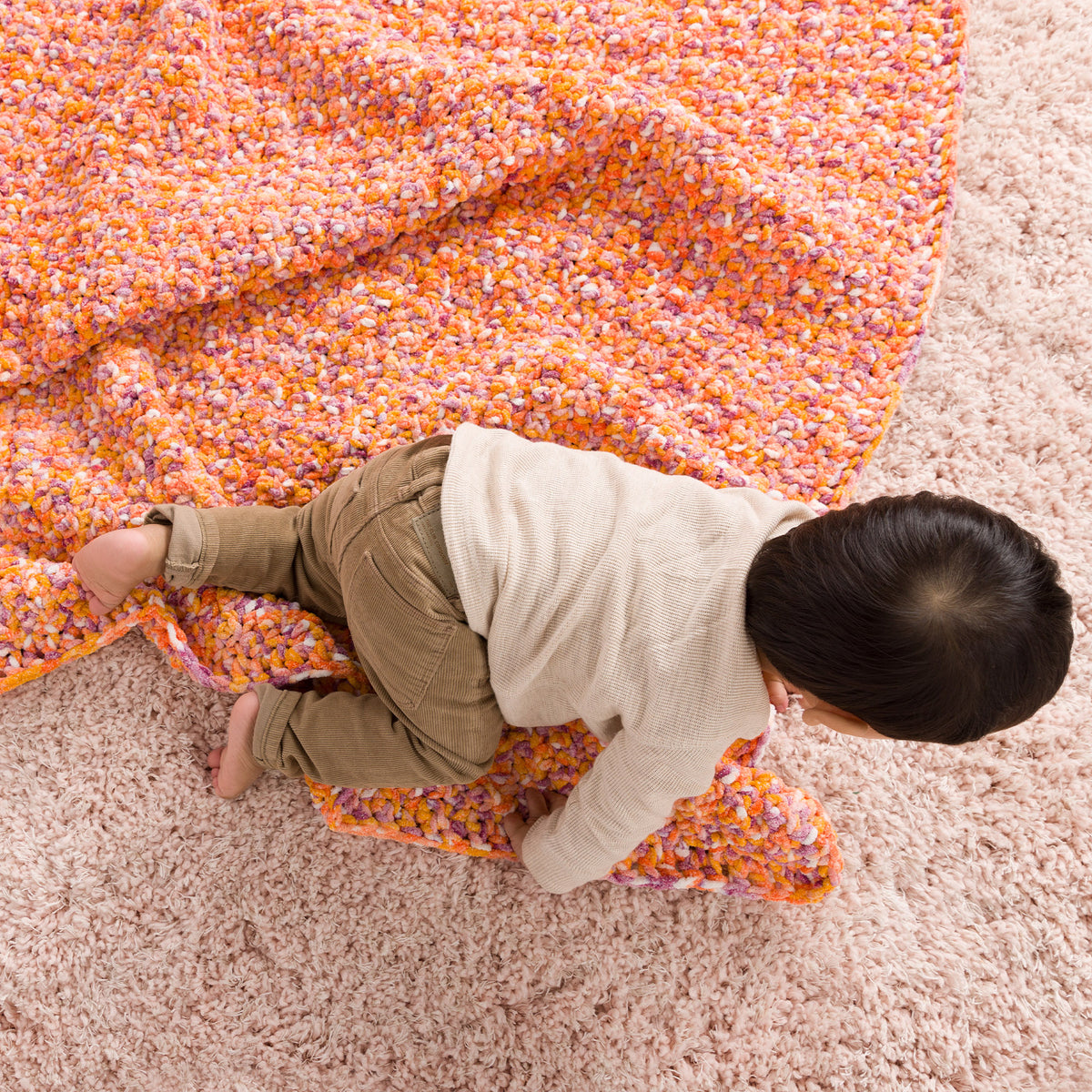 Crochet Blanket made in Bernat Baby Blanket Yarn