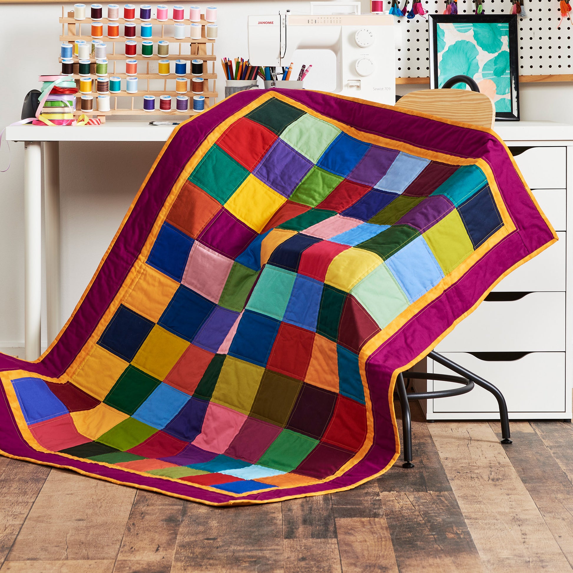 Free Coats & Clark Basic Square Quilt  Quilting Pattern