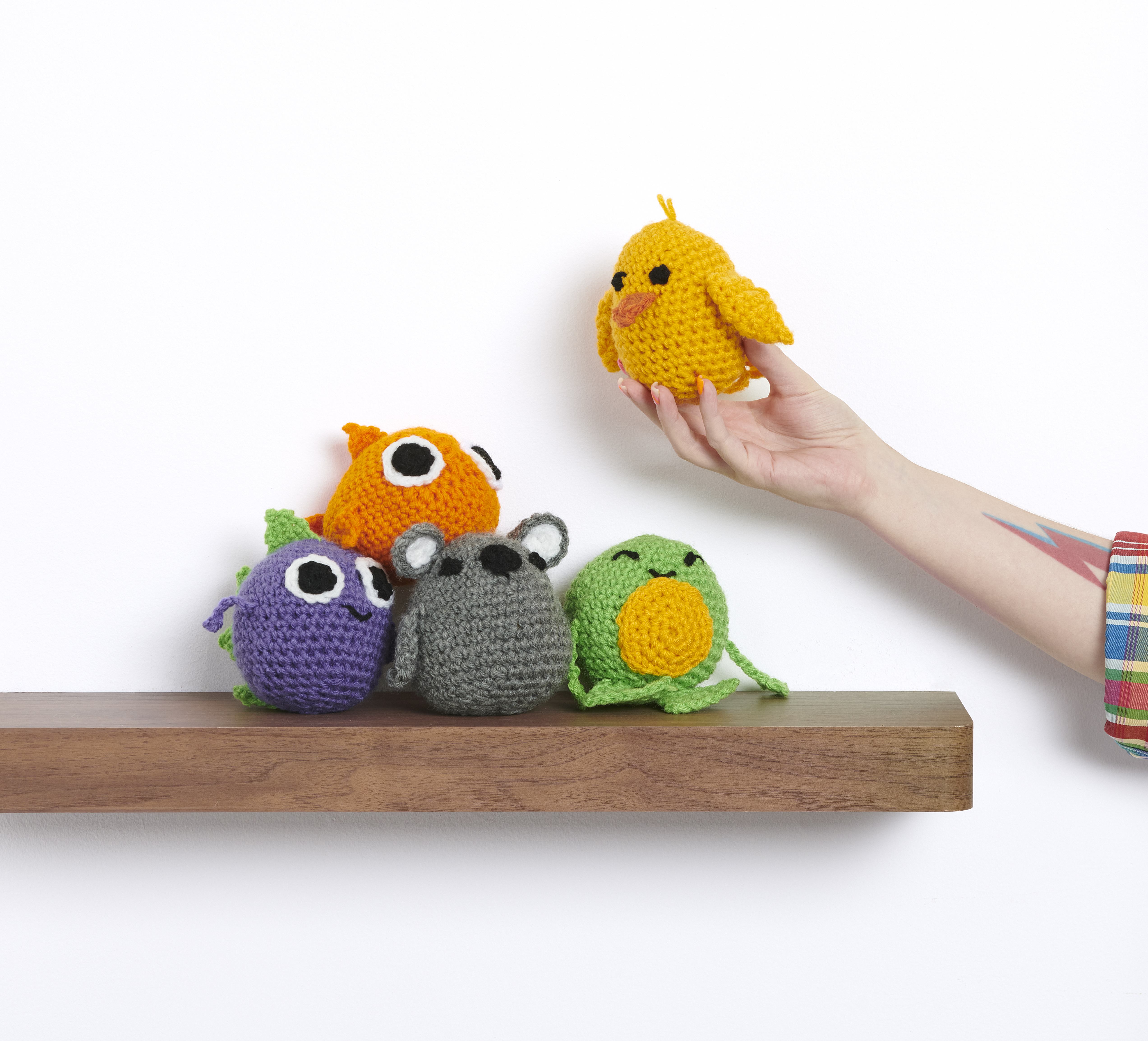 Free Beginner Red Heart Egg Guy Crochet Pattern | Yarnspirations