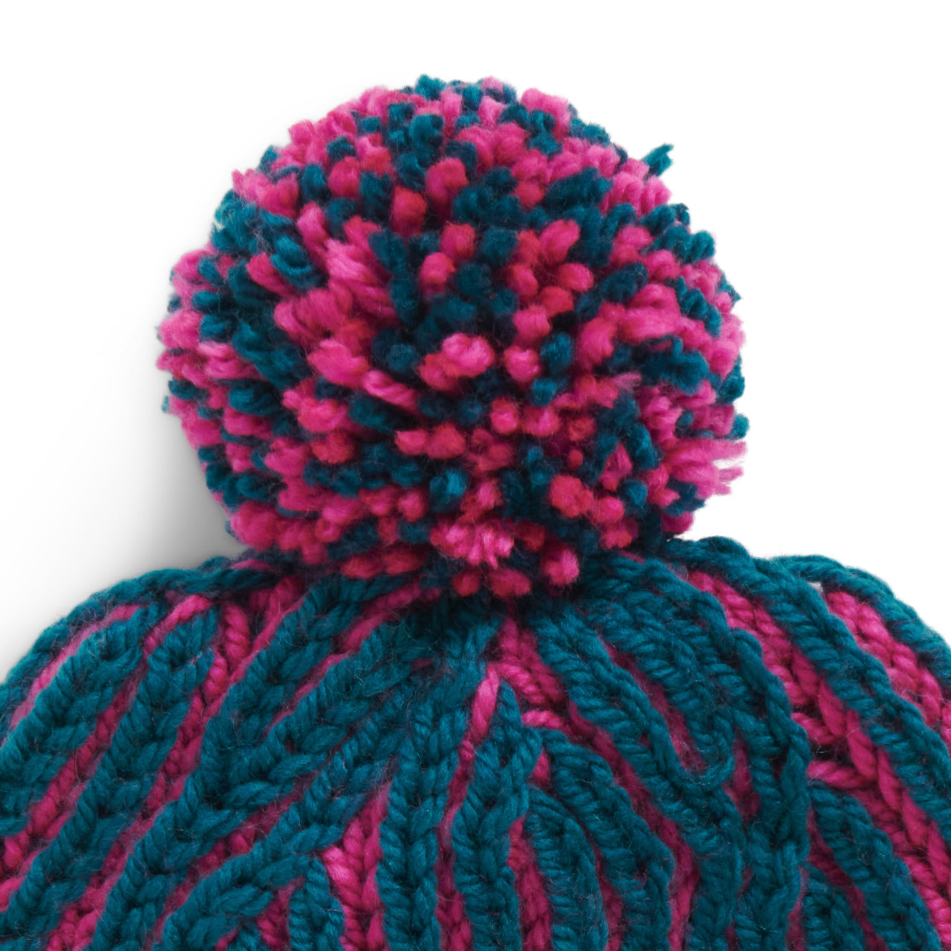 Free Patons Brioche Cables Knit Hat Pattern