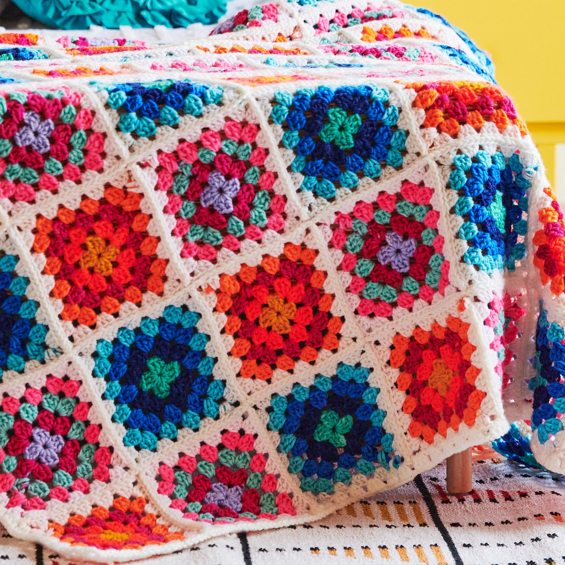 Free Red Heart Spectrum Dreams Crochet Granny Square Blanket Pattern