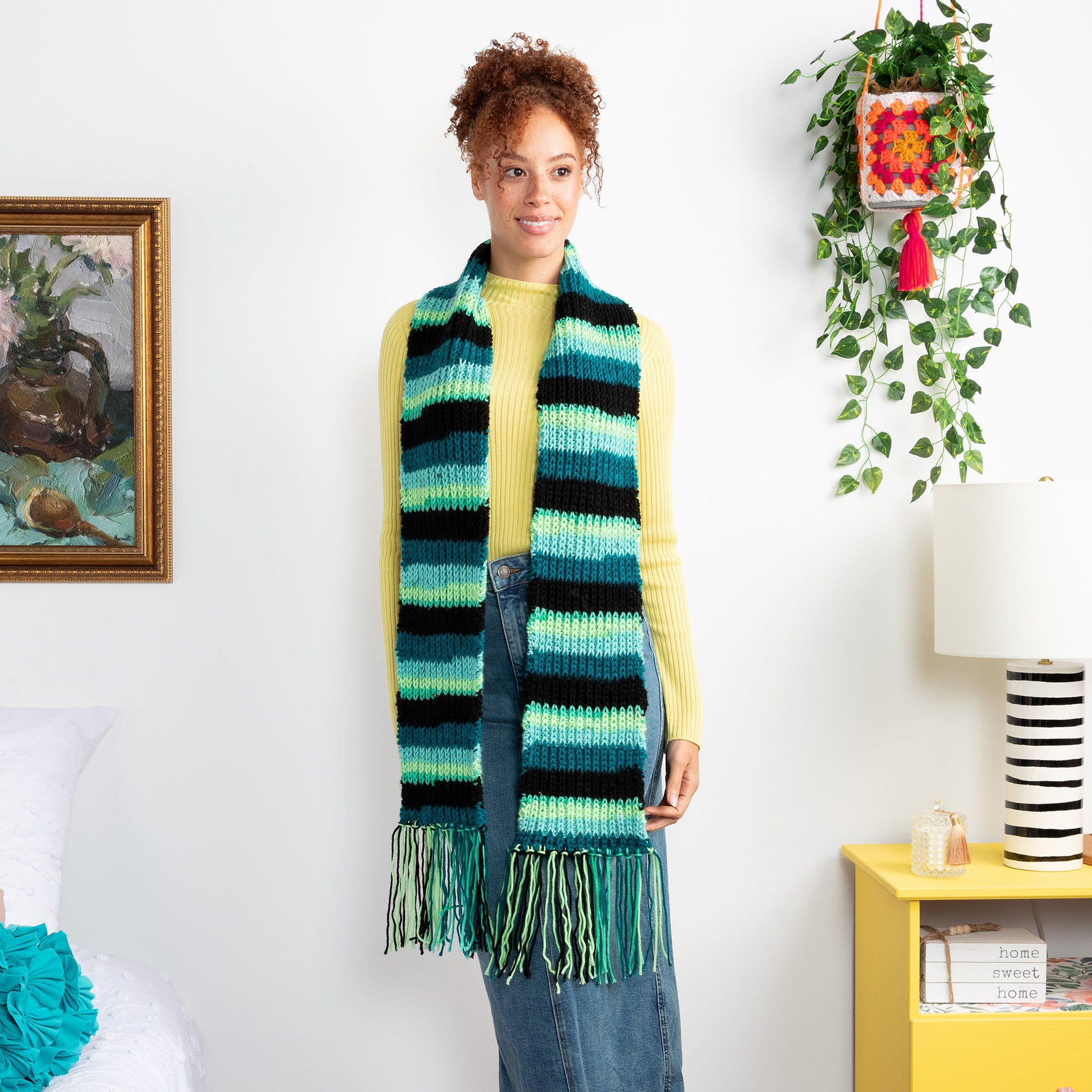 Free Red Heart Striped As You Go Shaker Knit Scarf Pattern