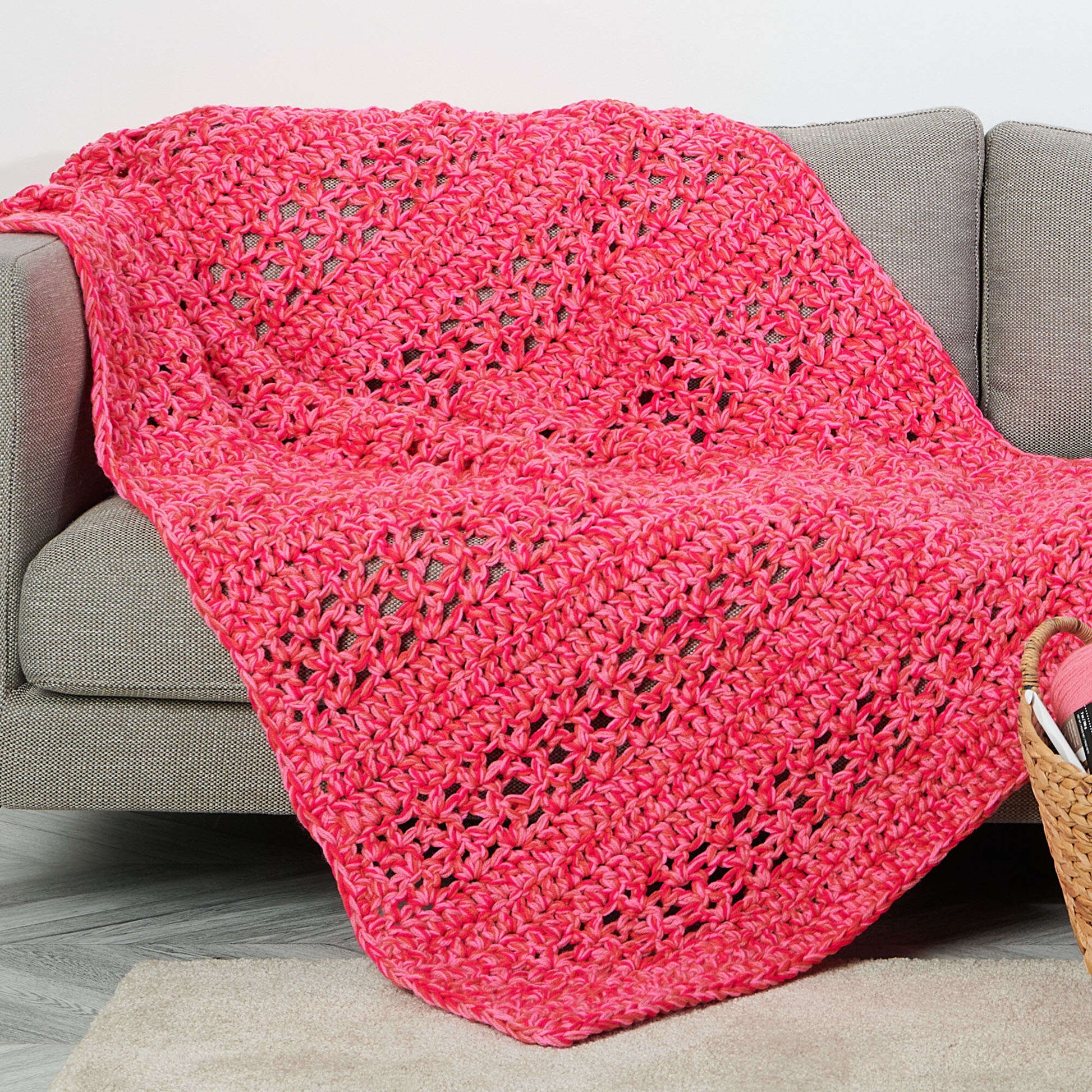 Red Heart Weekend Speedy Crochet Kit + Tutorial