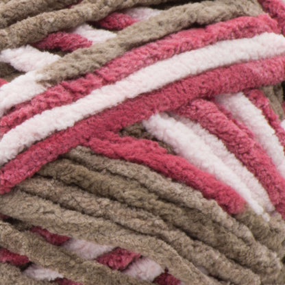 Bernat Blanket Yarn (300g/10.5oz) - Discontinued Shades Blush Pink Varg.