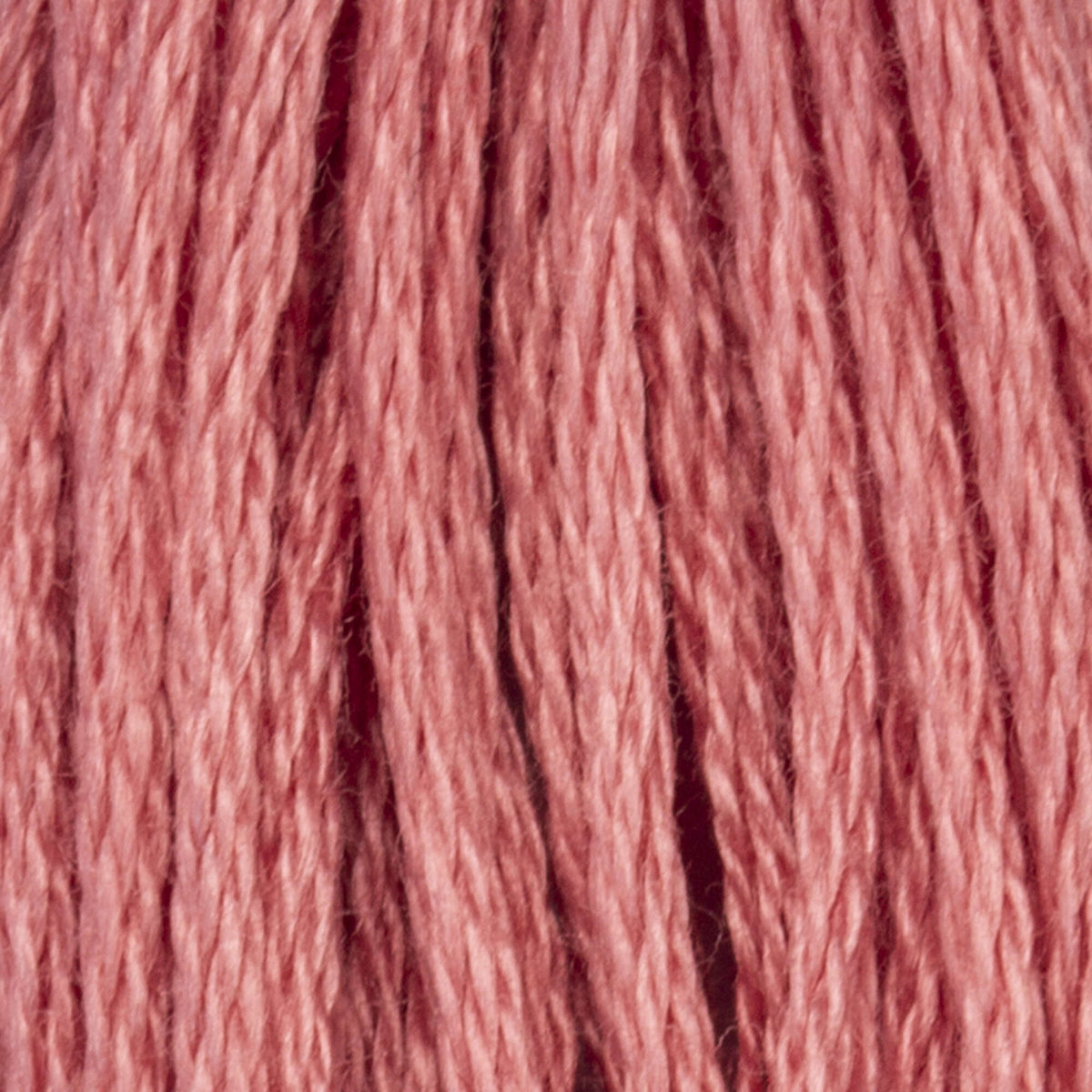895
