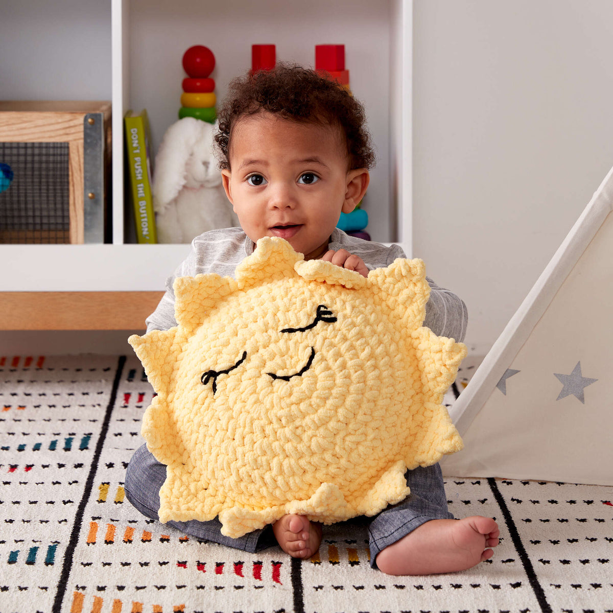 Crochet Pillow made in Bernat Baby Blanket yarn