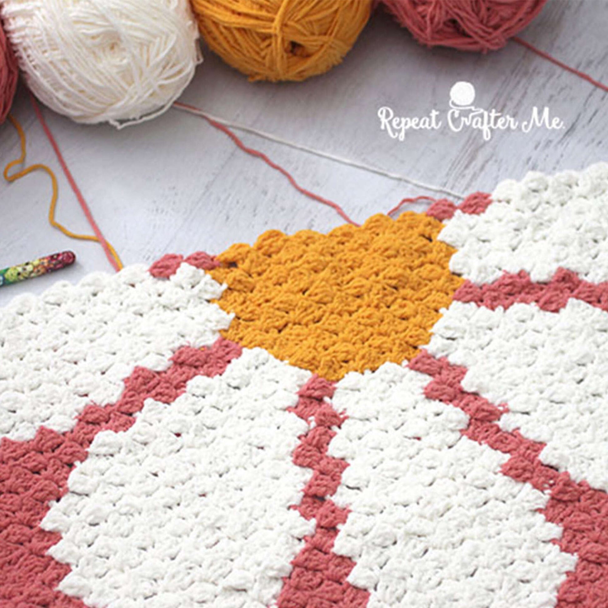 Free Bernat Daisy C2C Crochet Blanket Pattern