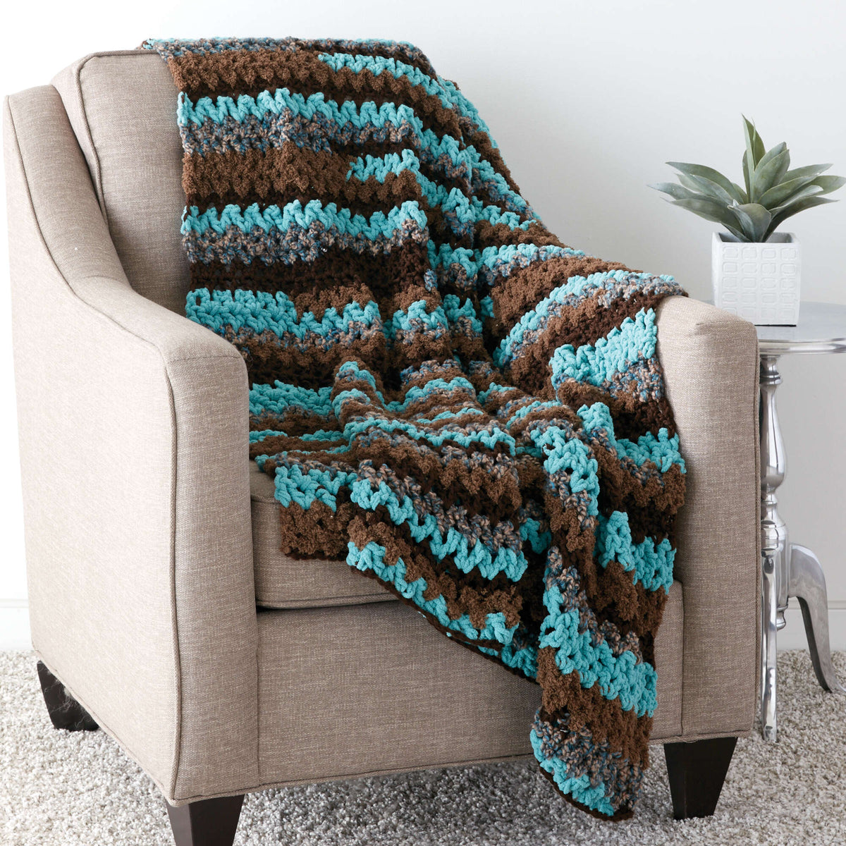 Crochet Blanket made in Bernat Home Bundle yarn
