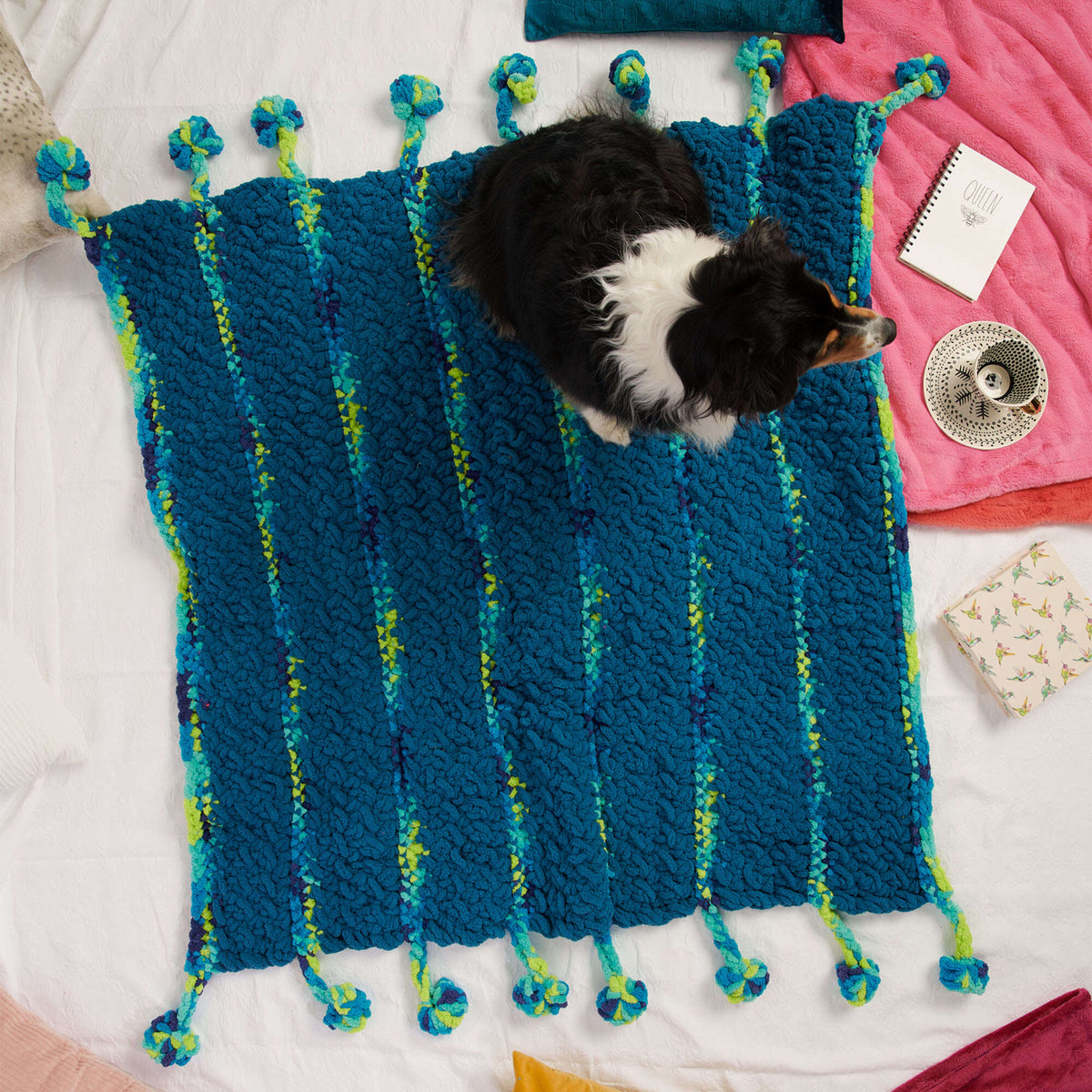 Crochet Blanket made in Bernat Blanket Extra yarn