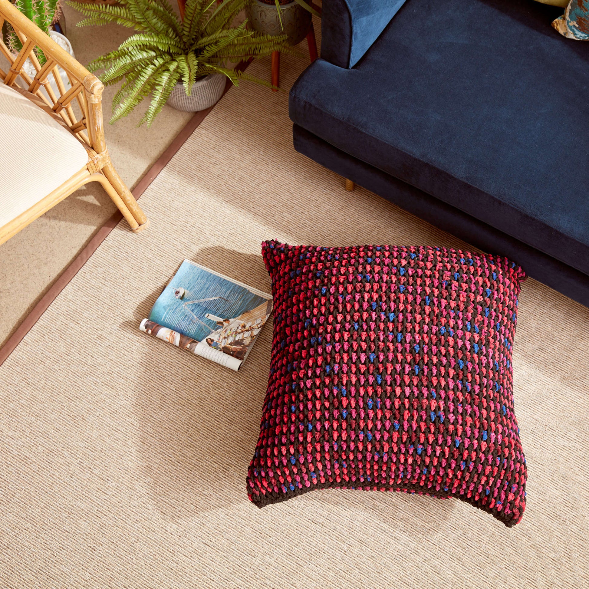 Free Bernat Crochet Granite Stitch Floor Cushion Pattern
