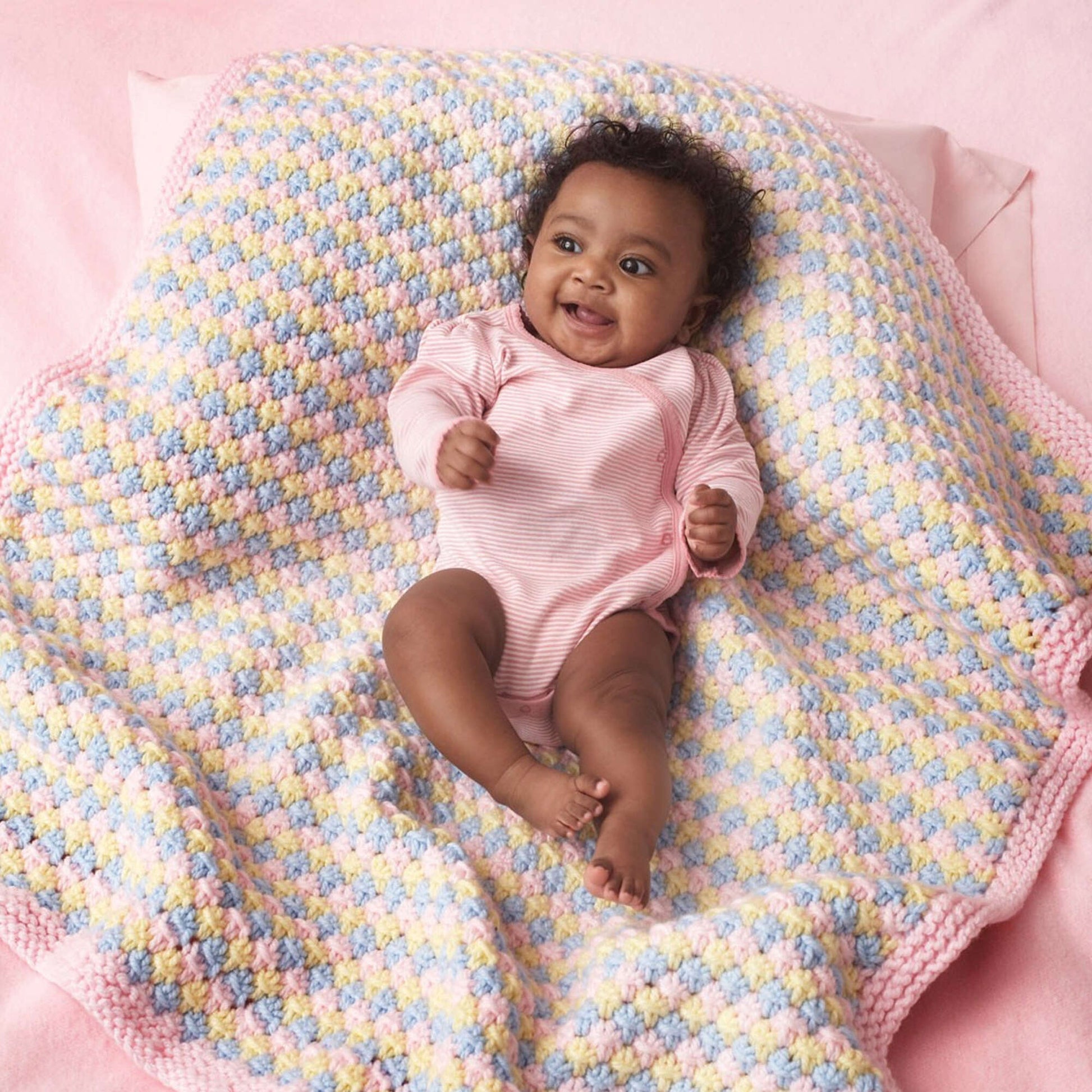 Free Bernat Tri-Color Knit Baby Blanket Pattern