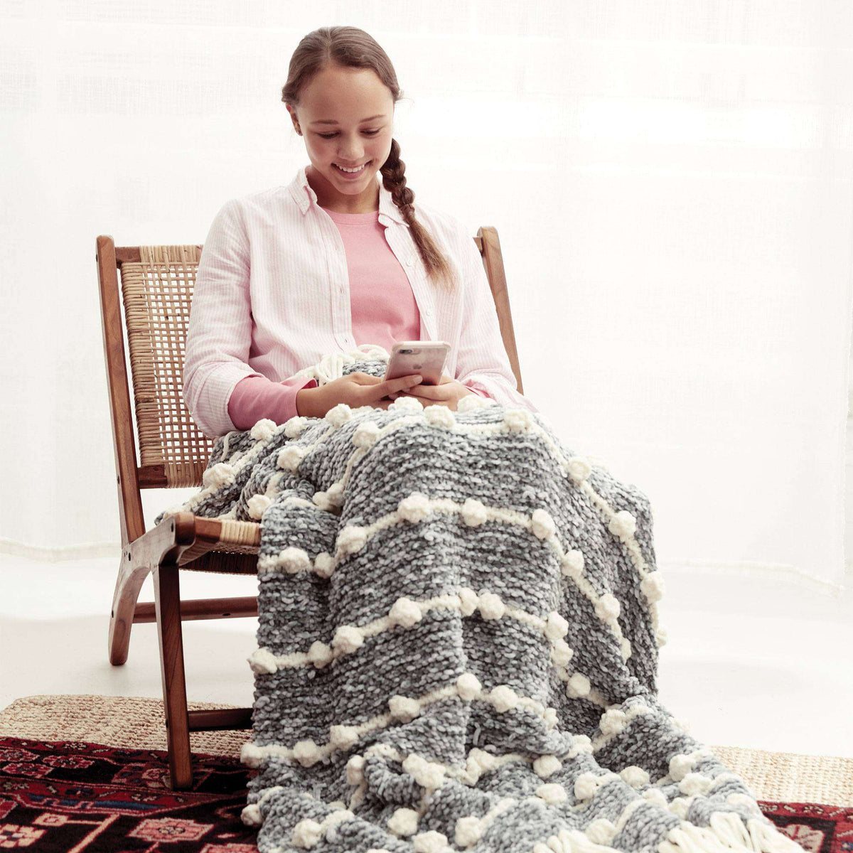 Knit Blanket made in Bernat Velvet yarn