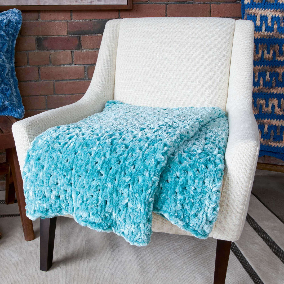 Knit Blanket made in Bernat Velvet Plus yarn