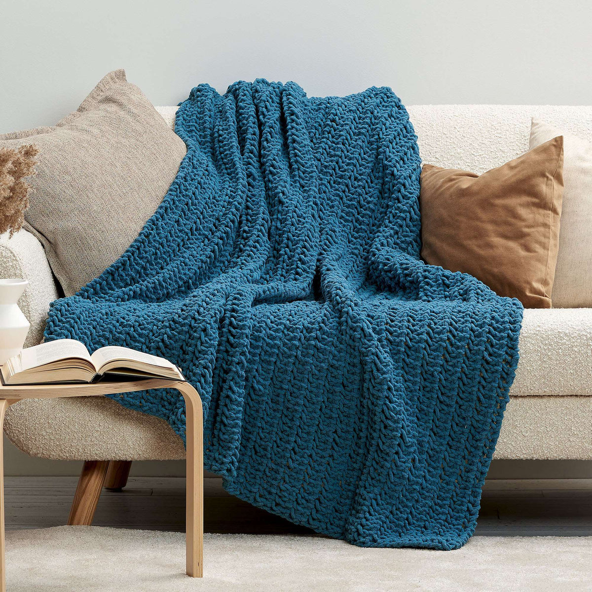 Knit Blanket made in Bernat Blanket yarn