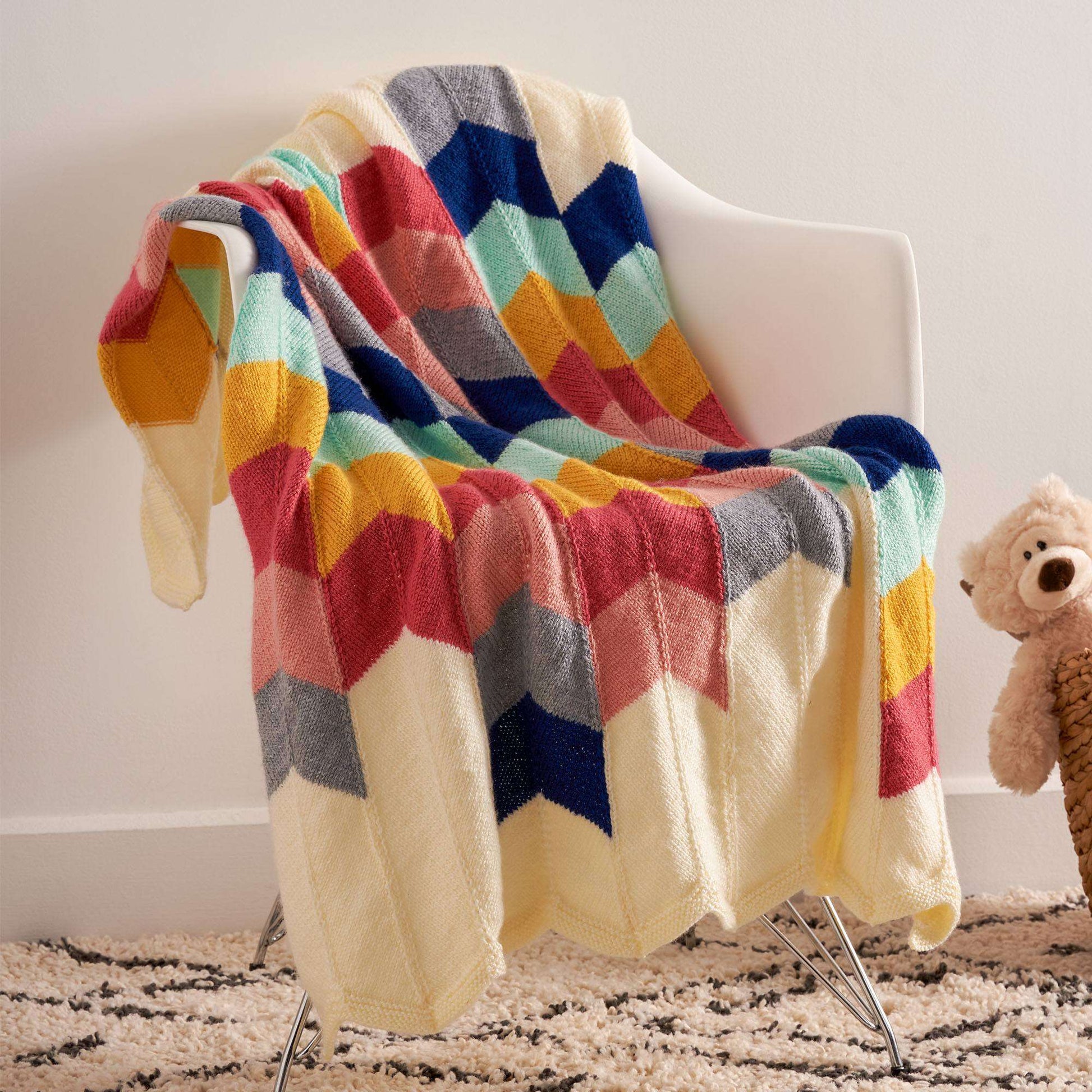 Free Bernat Chevron Panel Knit Baby Blanket Pattern