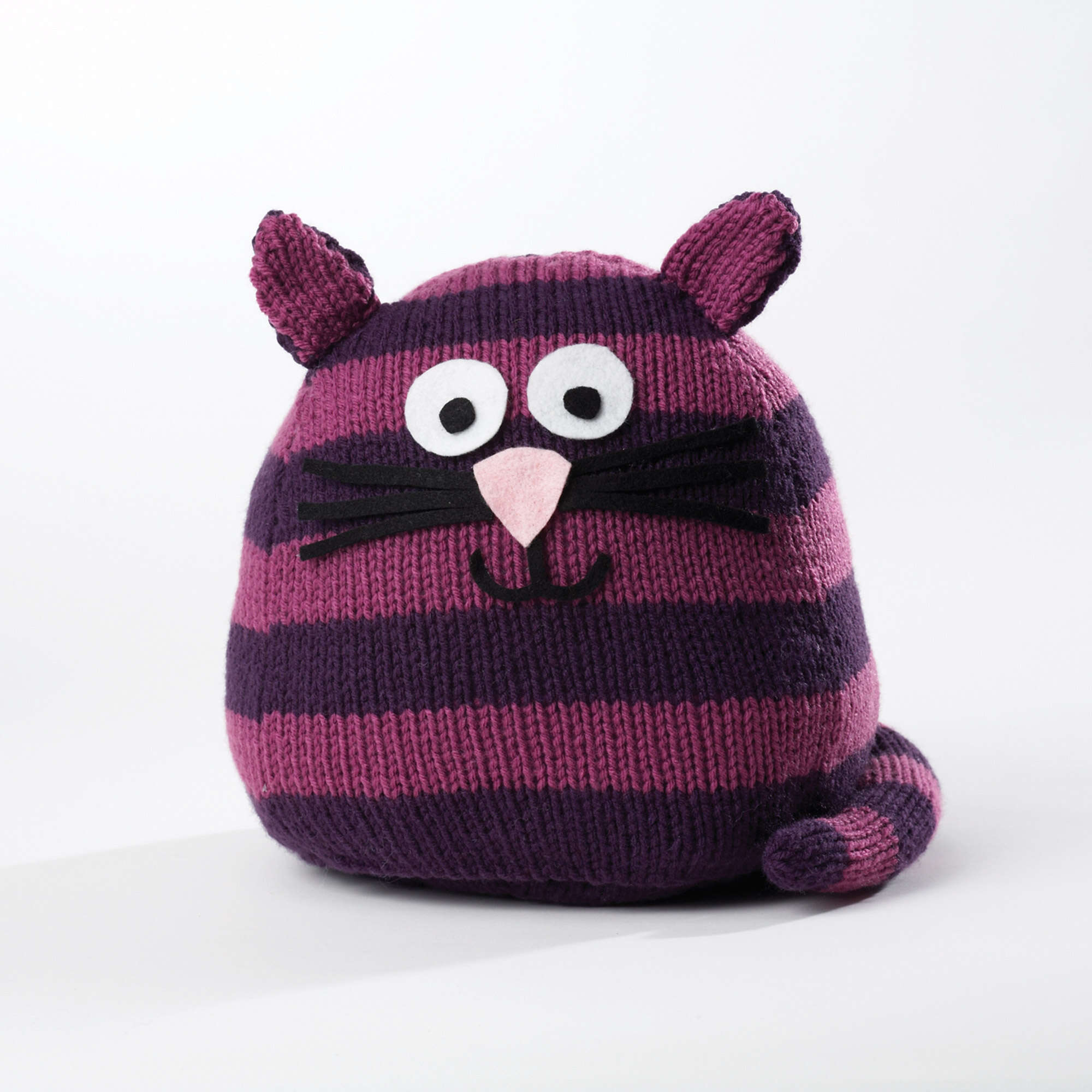 Knitting Patterns Galore - Fat Cat Plush Toy on Addi Express