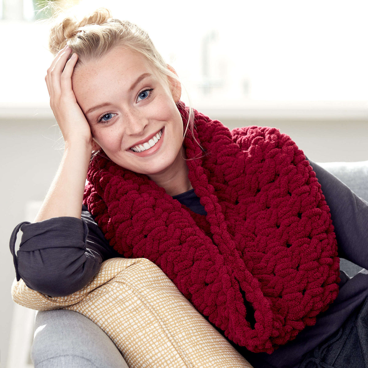 Craft Cowl made in Bernat Blanket-EZ yarn
