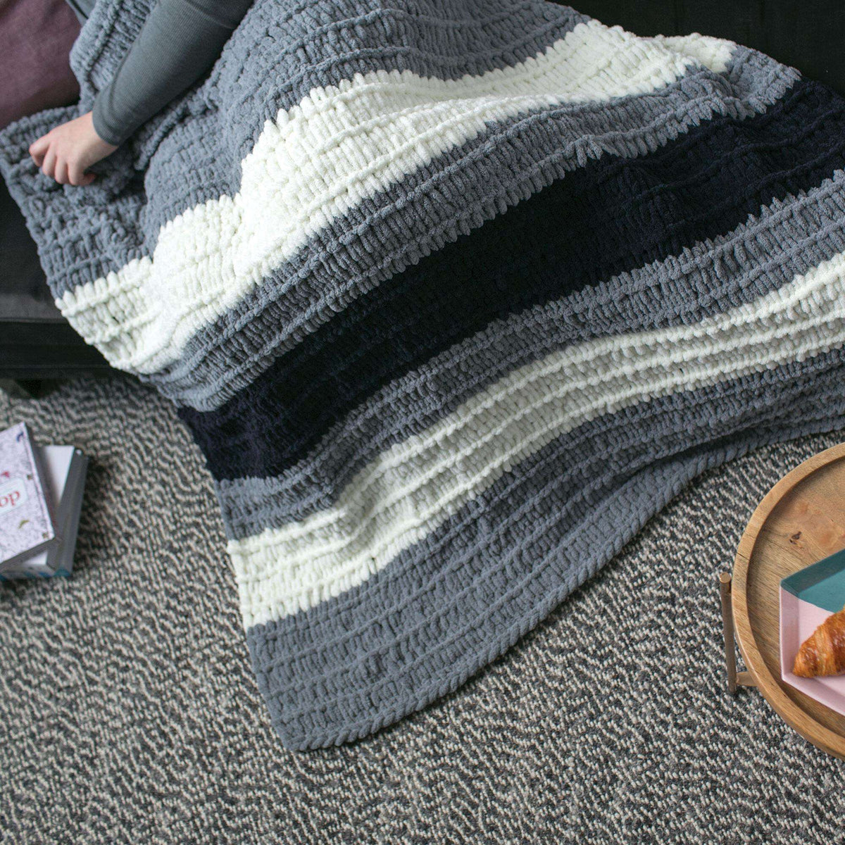 Craft Blanket made in Bernat Blanket-EZ yarn