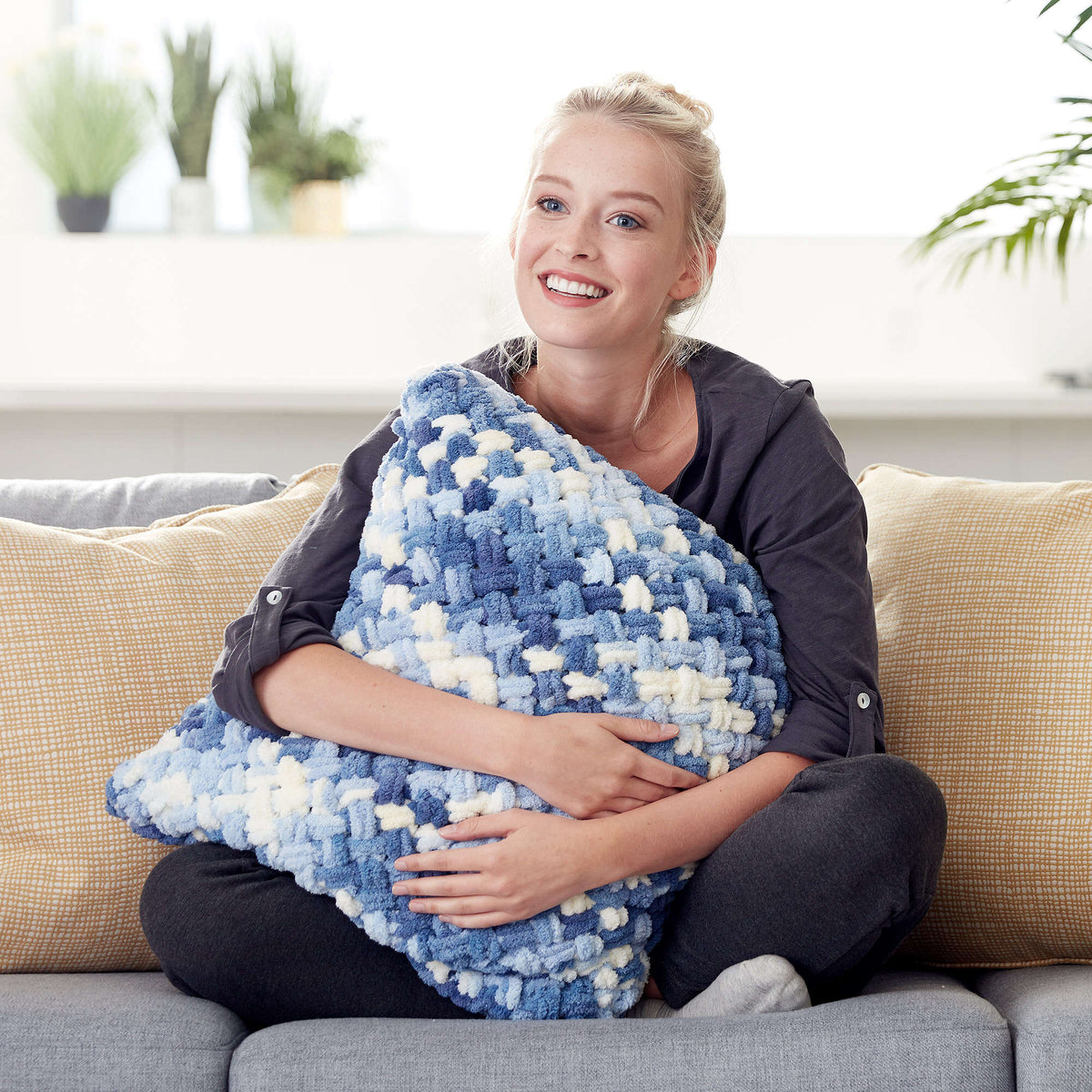 Craft Pillow made in Bernat Blanket-EZ yarn