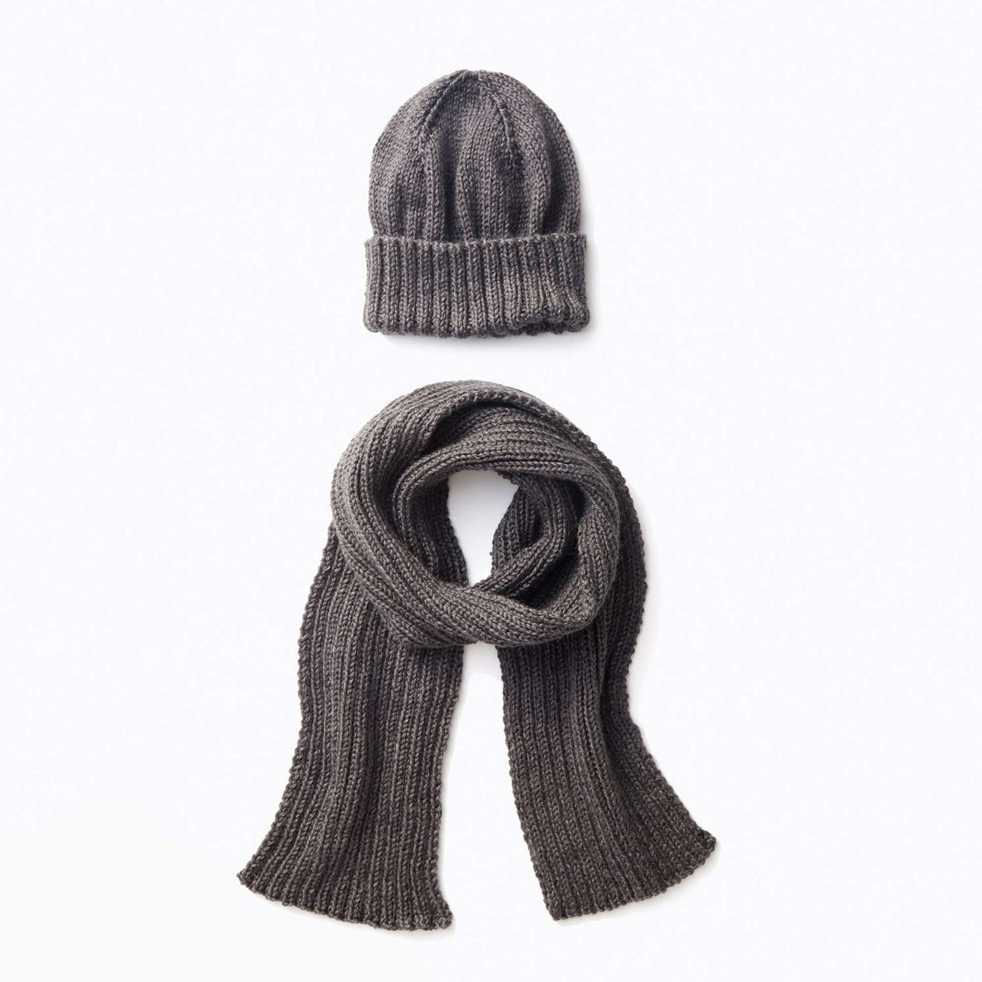 Free Caron Men's Basic Hat and Scarf Knit Set Pattern
