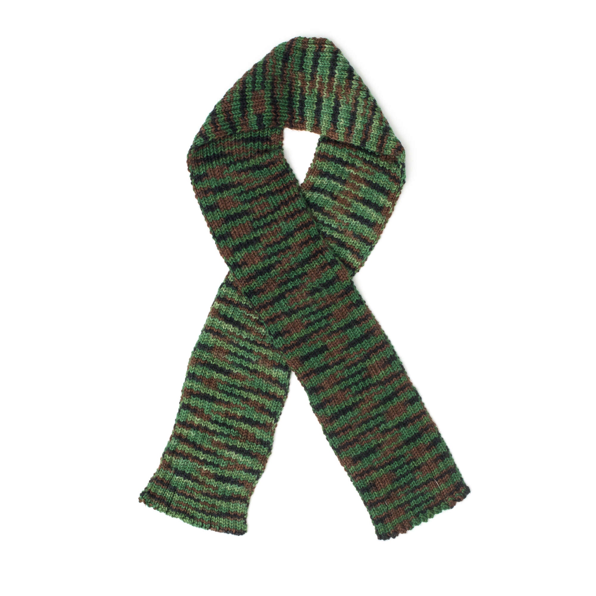 Free Beginner Caron Camouflage Scarf Knitting Pattern | Yarnspirations