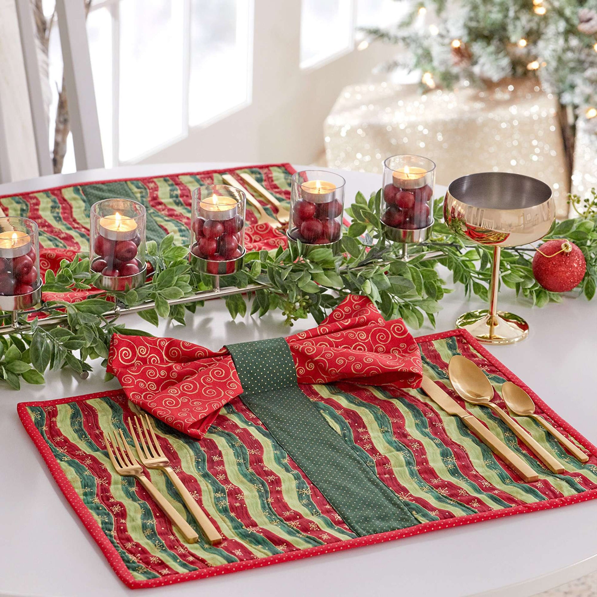 Free Coats & Clark Sewing Bow Tie Quilted Placemats Sparkle With Metallic Thread Pattern