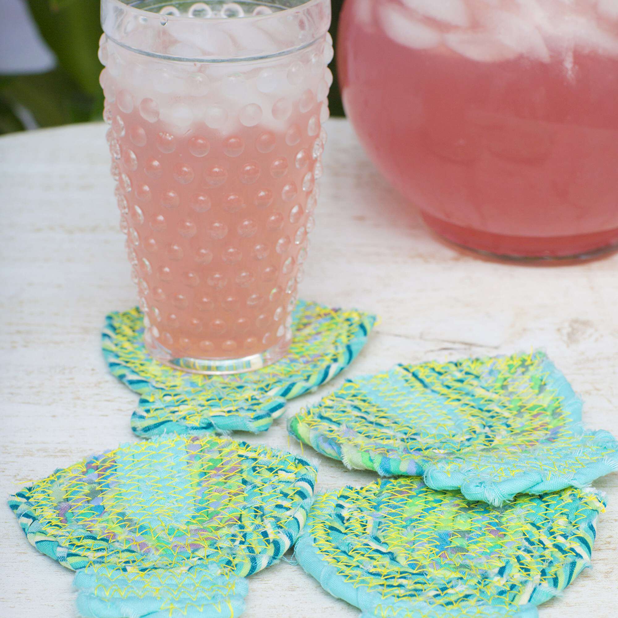 Free Beginner Coats & Clark Sea Shell Coasters Sewing Pattern