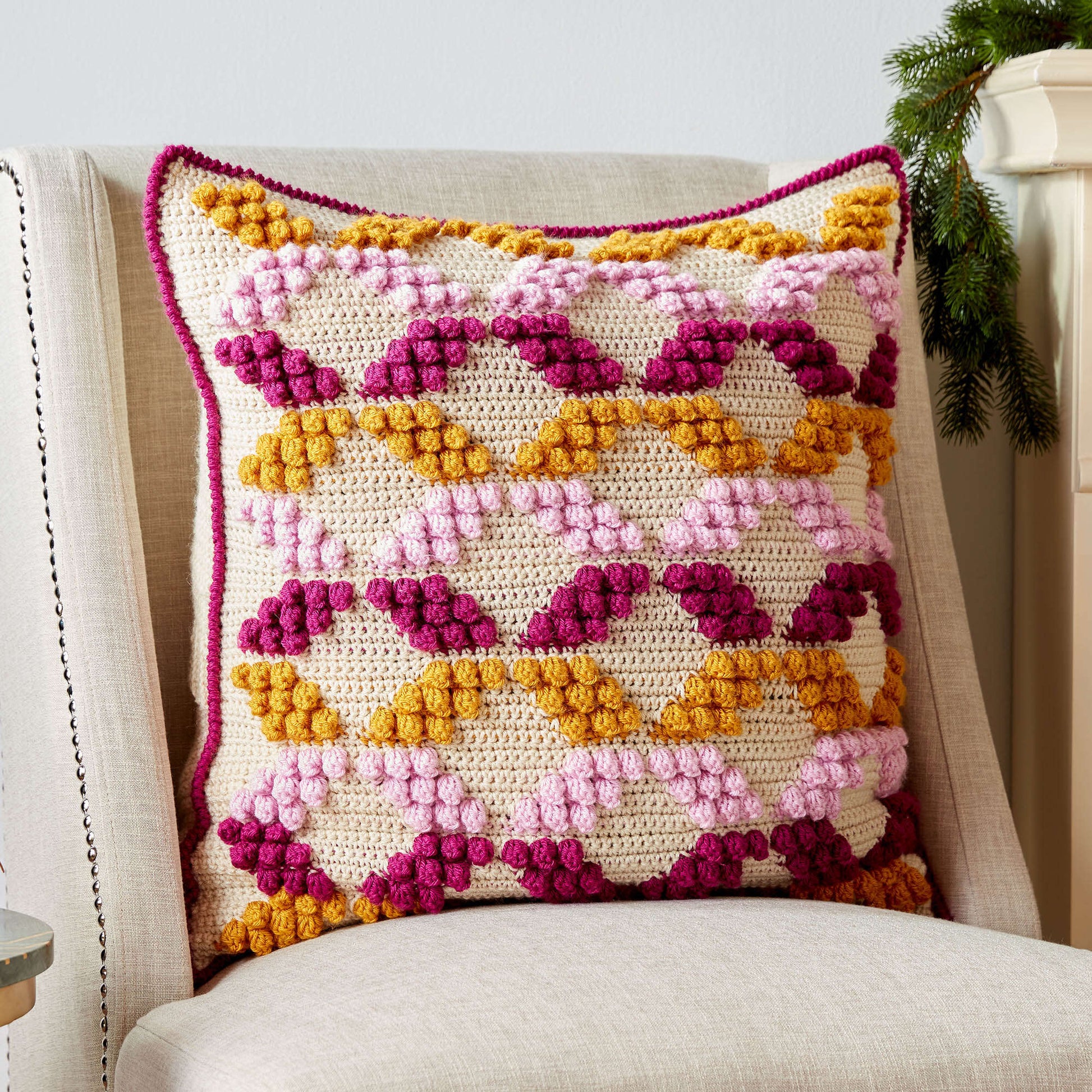Free Patons Geo-Pop Crochet Pillow Pattern