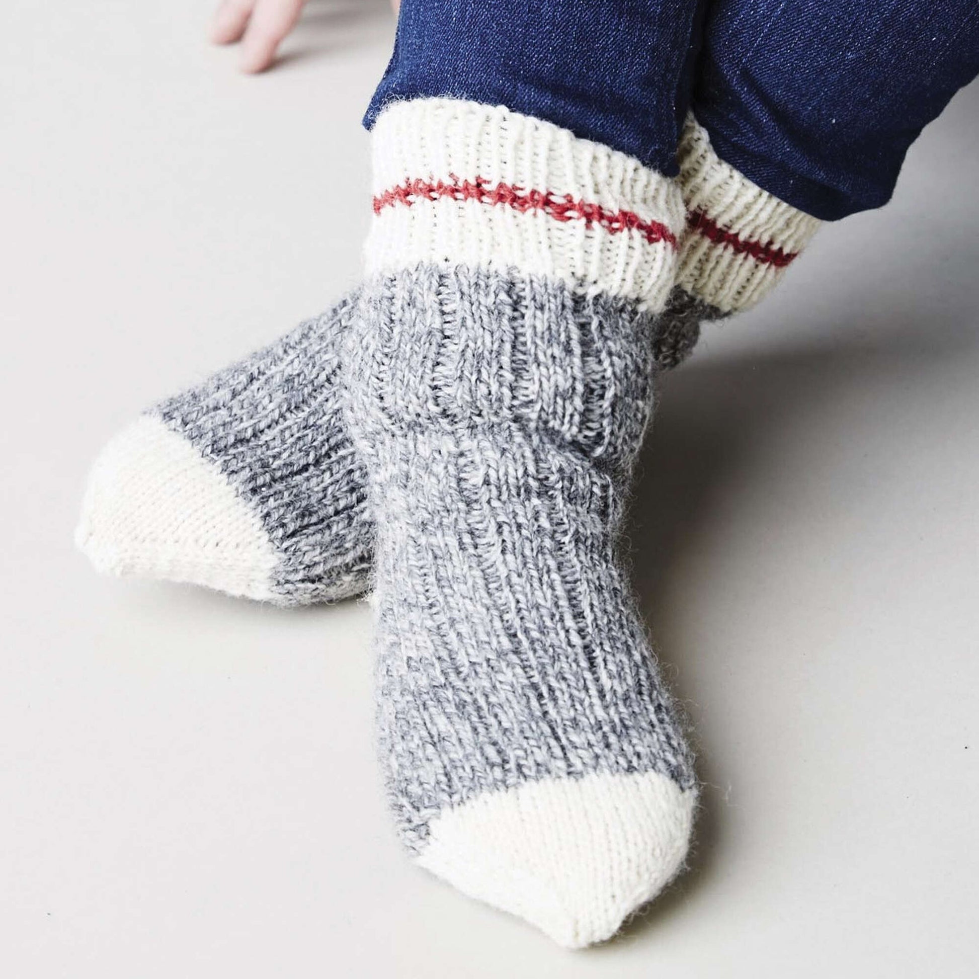 Free Patons Work It Out, Baby! Socks Knit Pattern