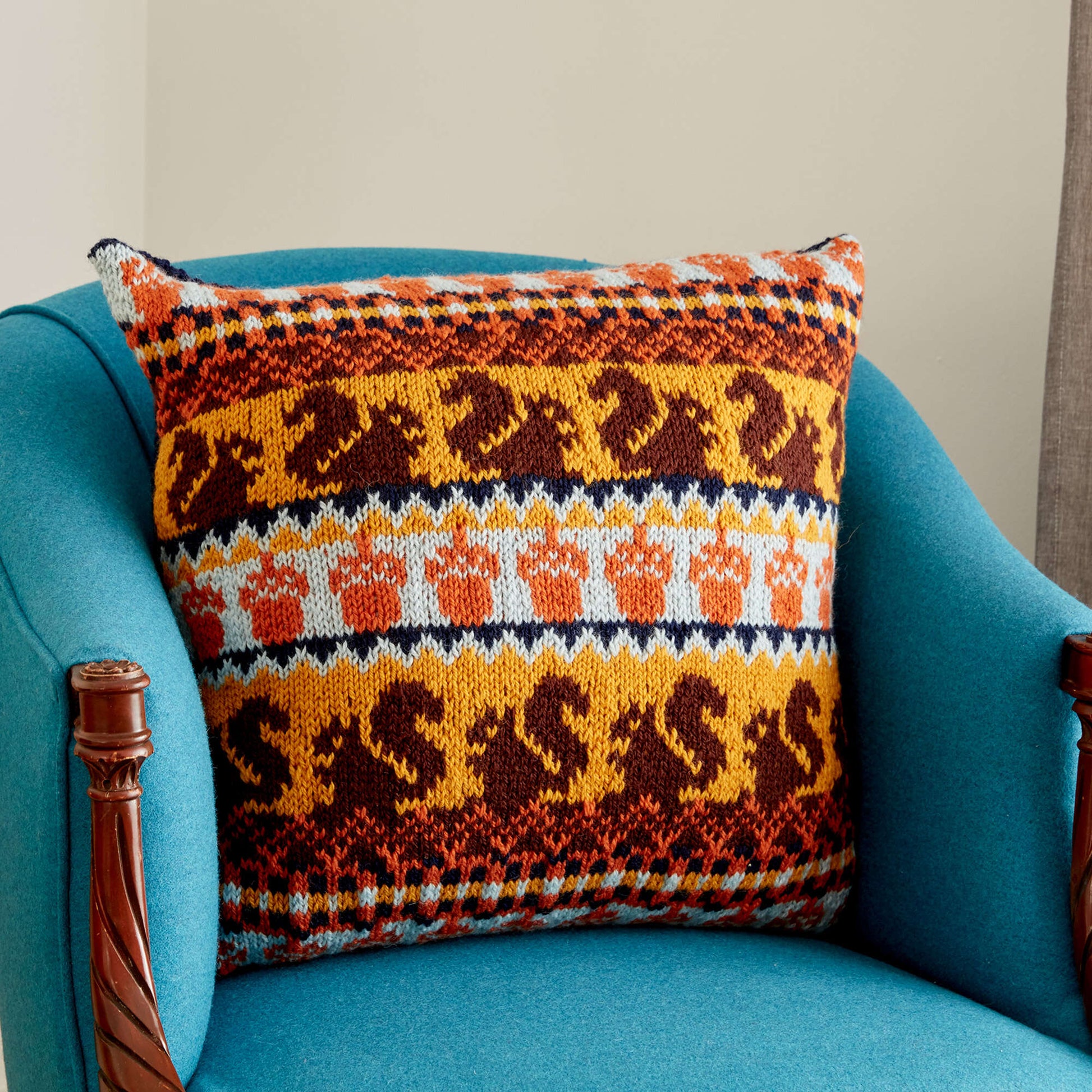 Free Patons Autumn Harvest Knit Pillow Pattern