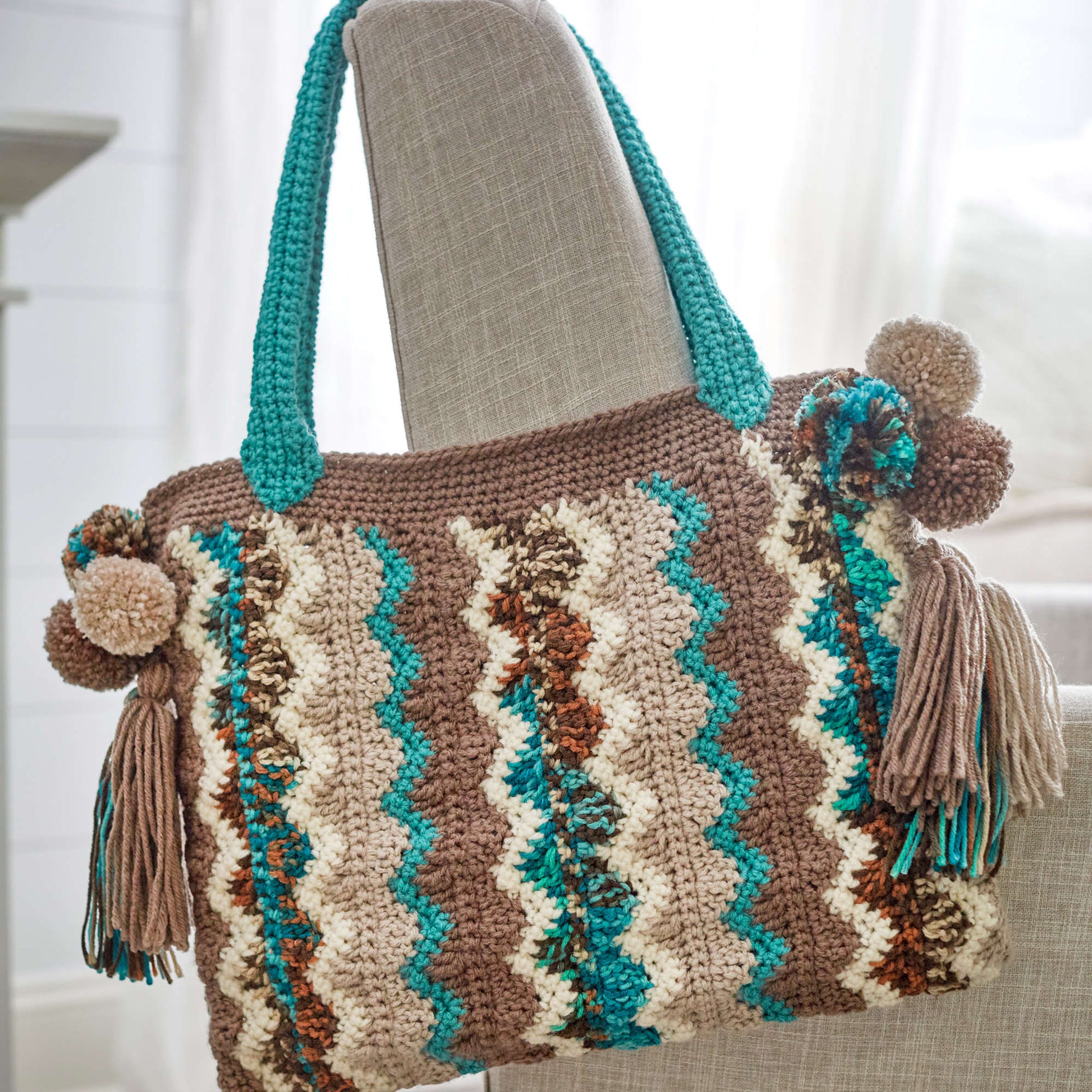 Free Red Heart Flame Stitch Bag Crochet Pattern