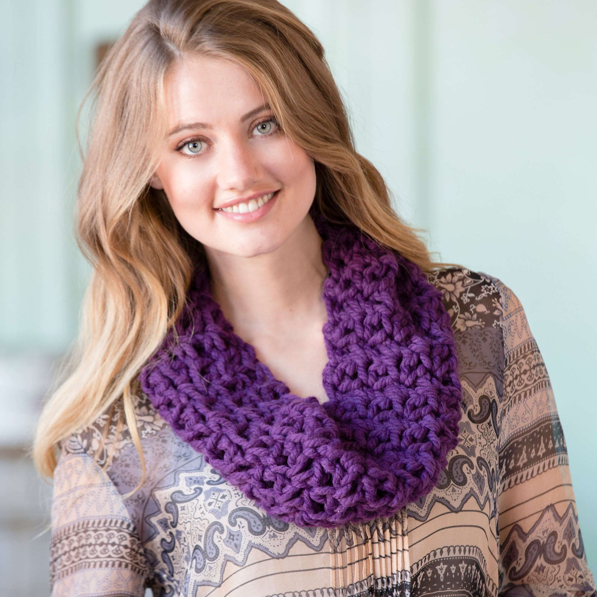 Free Red Heart Uniquely You Plum Cowl Pattern