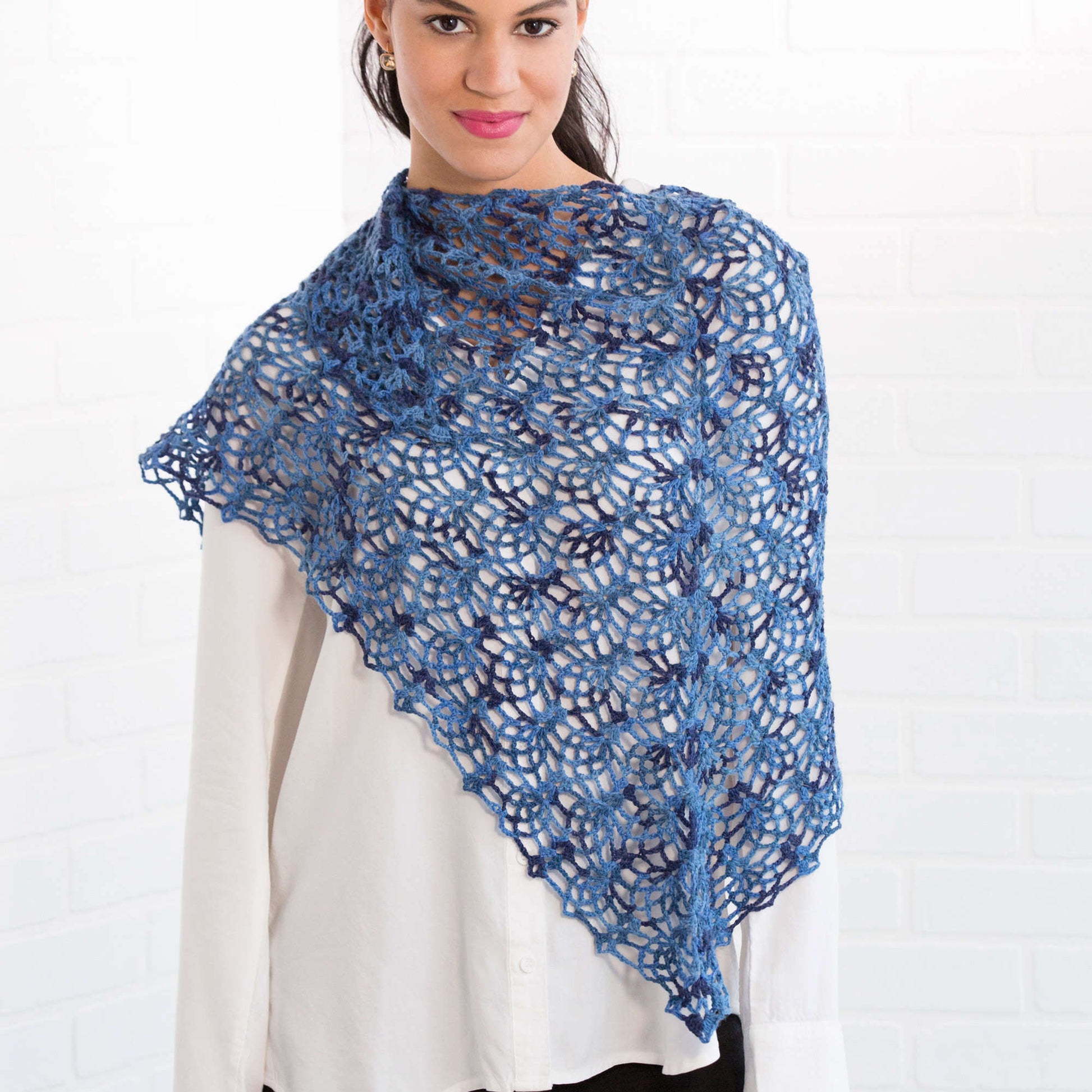 Free Red Heart Lacy Blues Pineapple Shawl Pattern