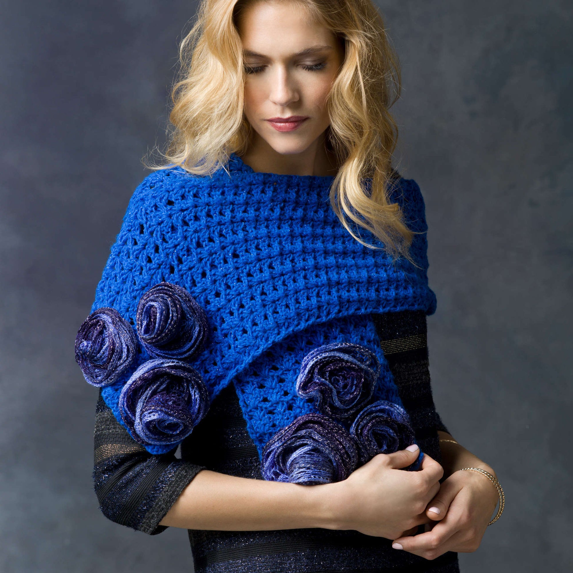 Free Red Heart Rose Parade Wrap Crochet Pattern