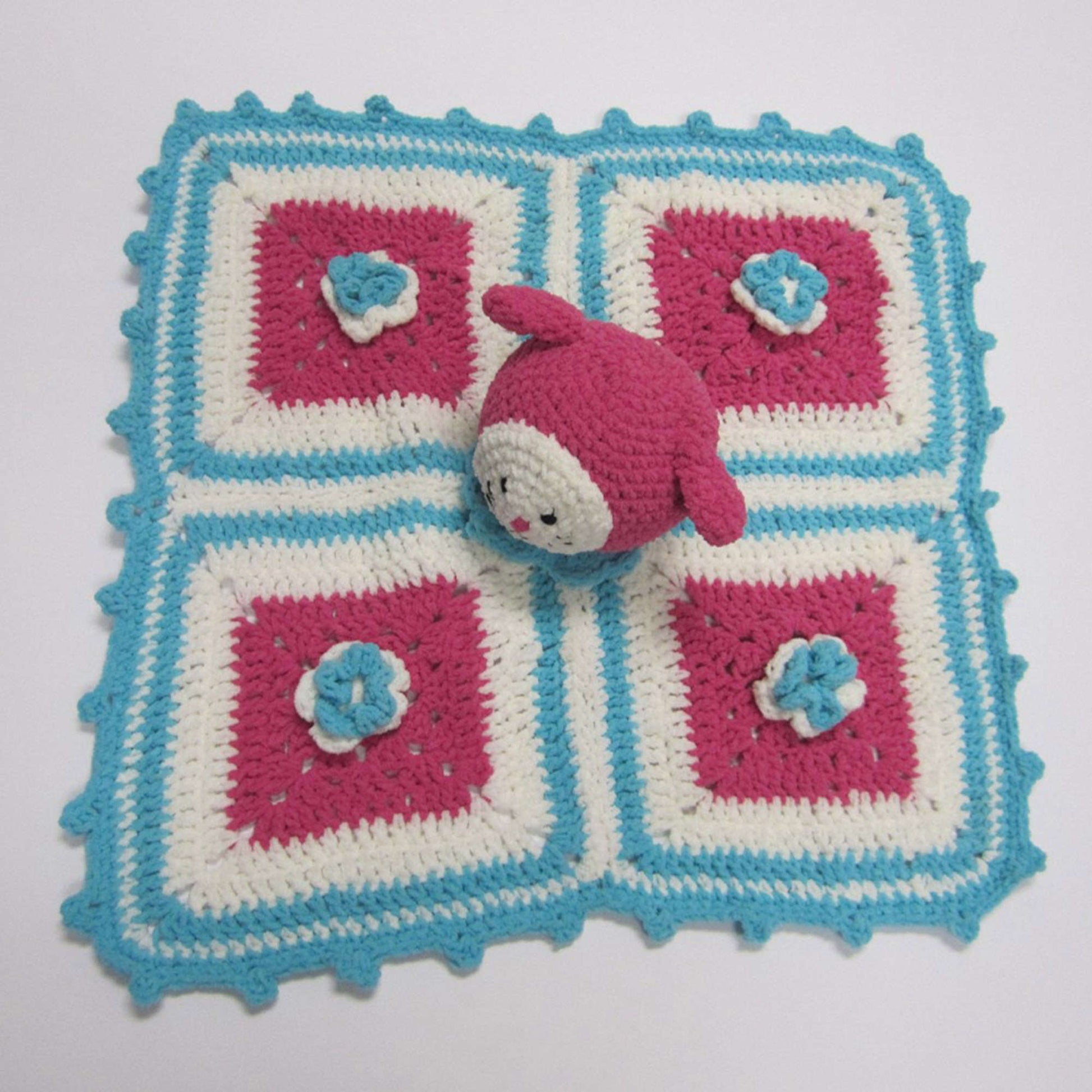 Free Red Heart Kitty Love Blankie Crochet Pattern
