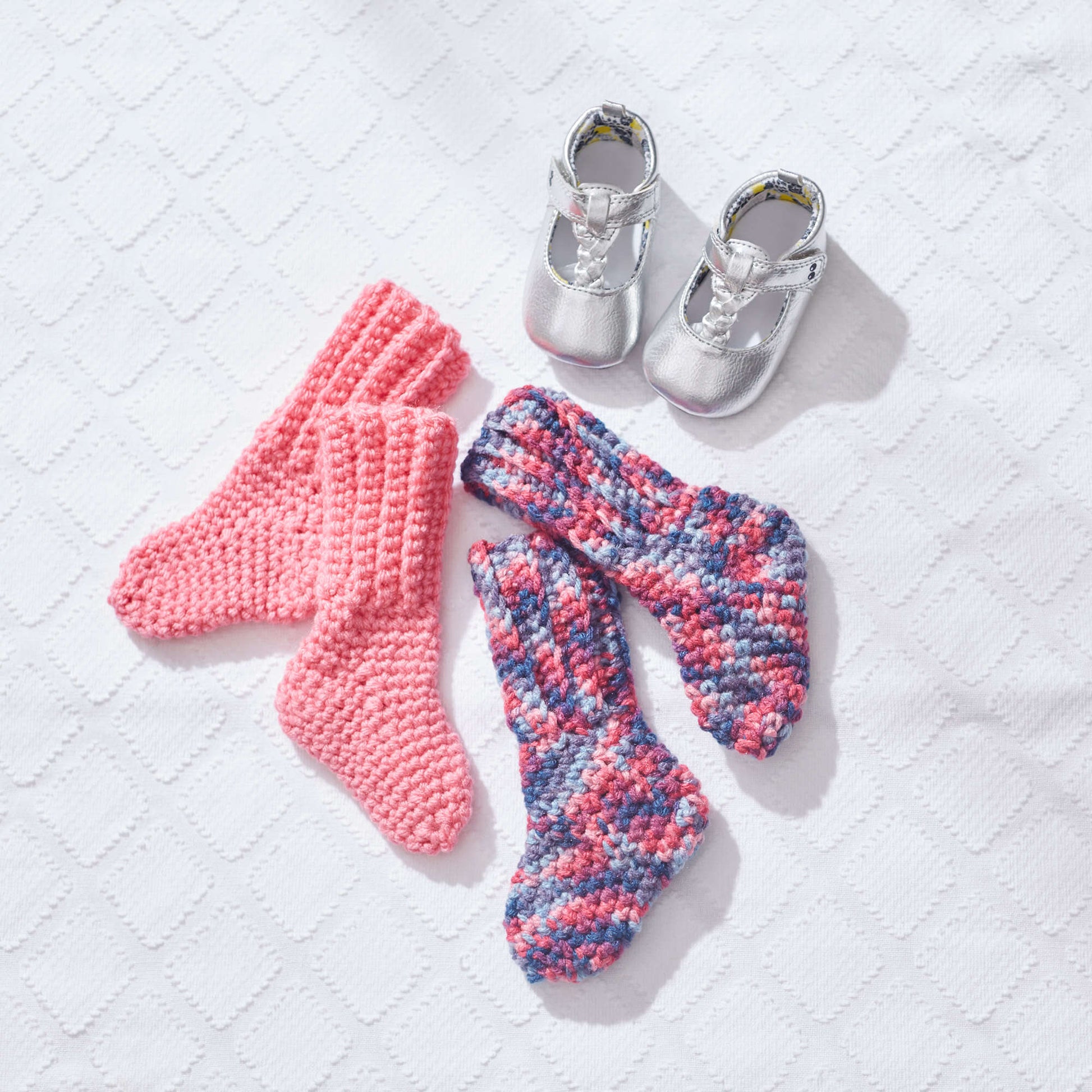 Free Red Heart Crochet Baby Socks Pattern
