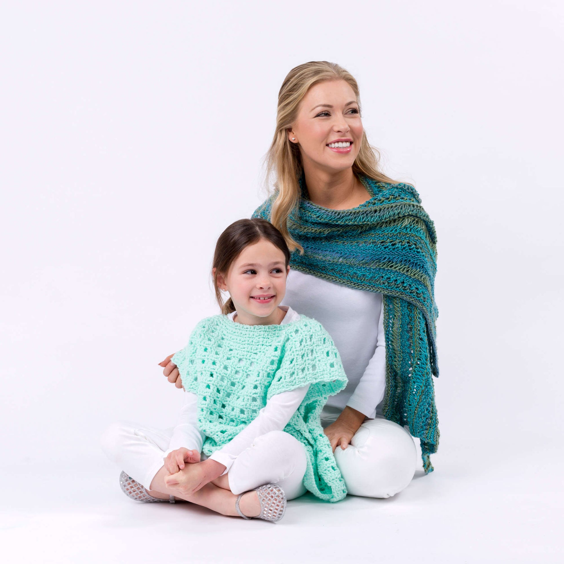 Free Red Heart Simply Stated Child Poncho Crochet Pattern