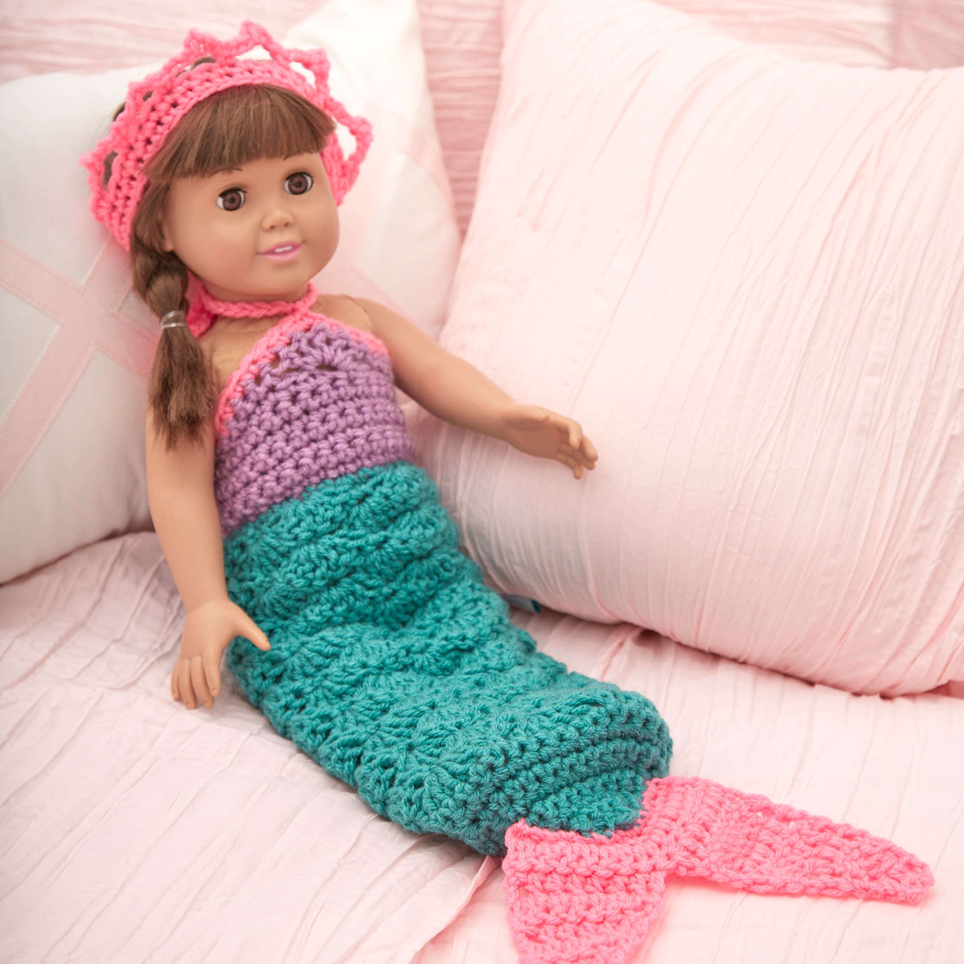 Free Red Heart Mermaid Doll Outfit Crochet Pattern