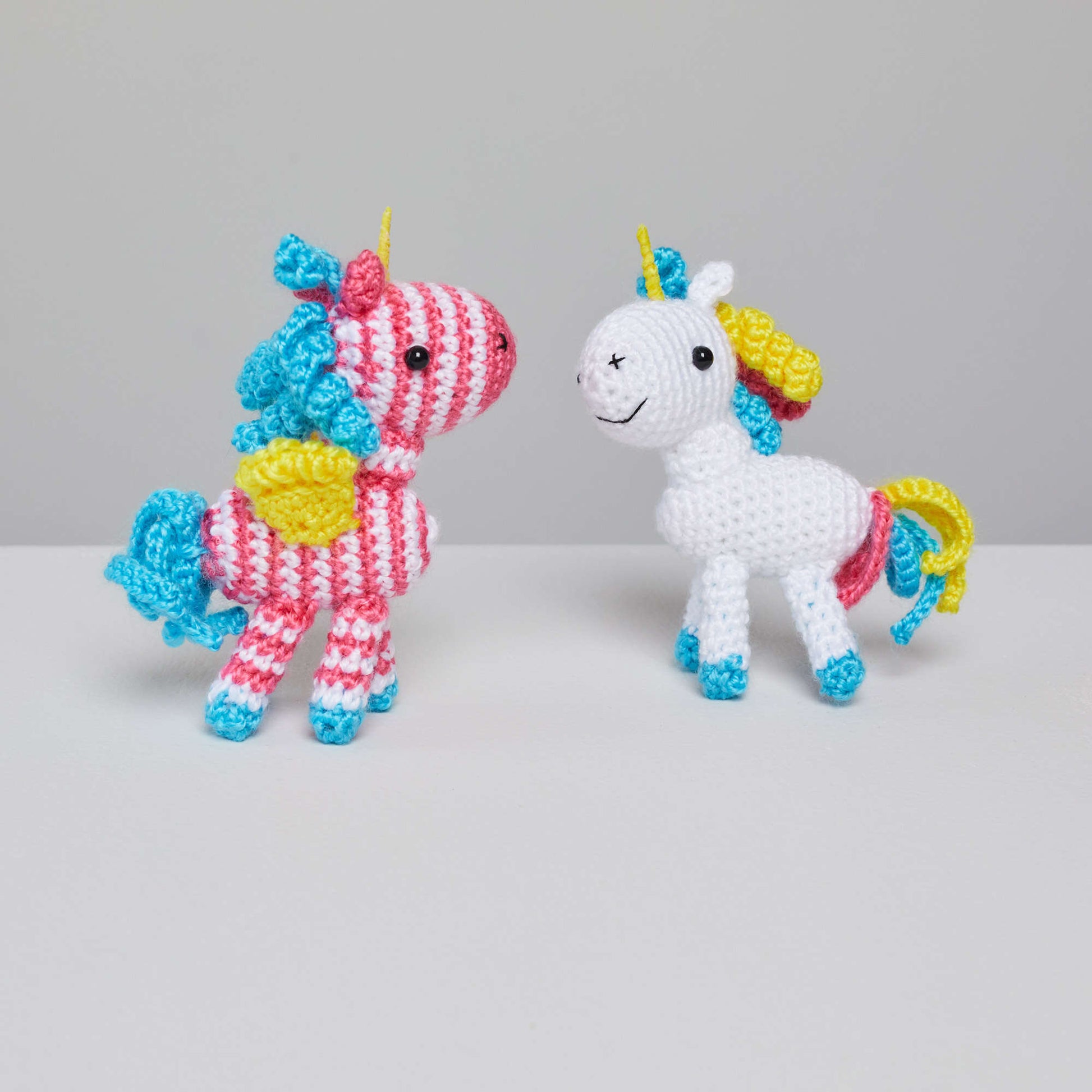 Free Red Heart Sparkle And Shimmer Crochet Unicorn Pattern