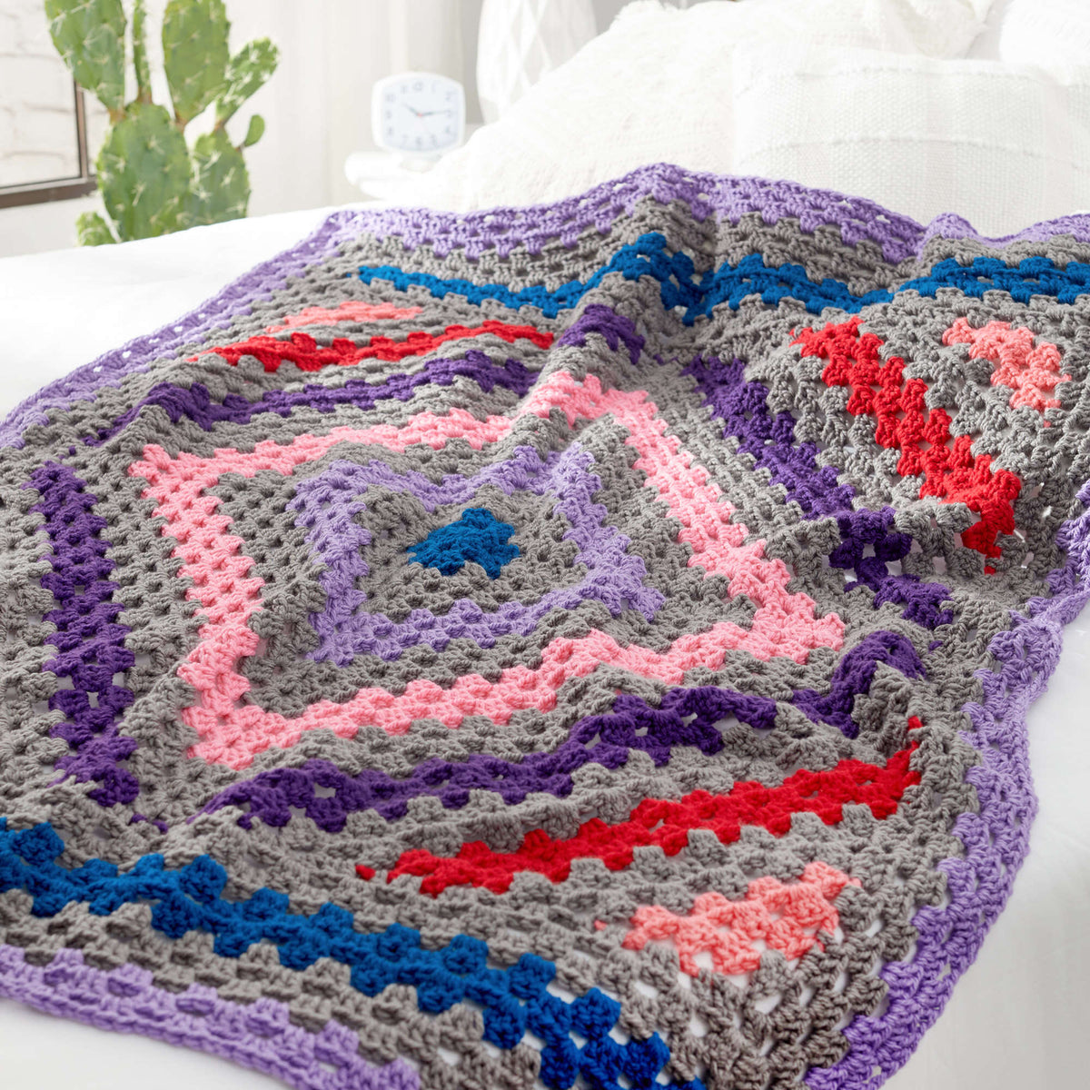 Crochet RoughThrow made in Red Heart With Love Chunky Yarn