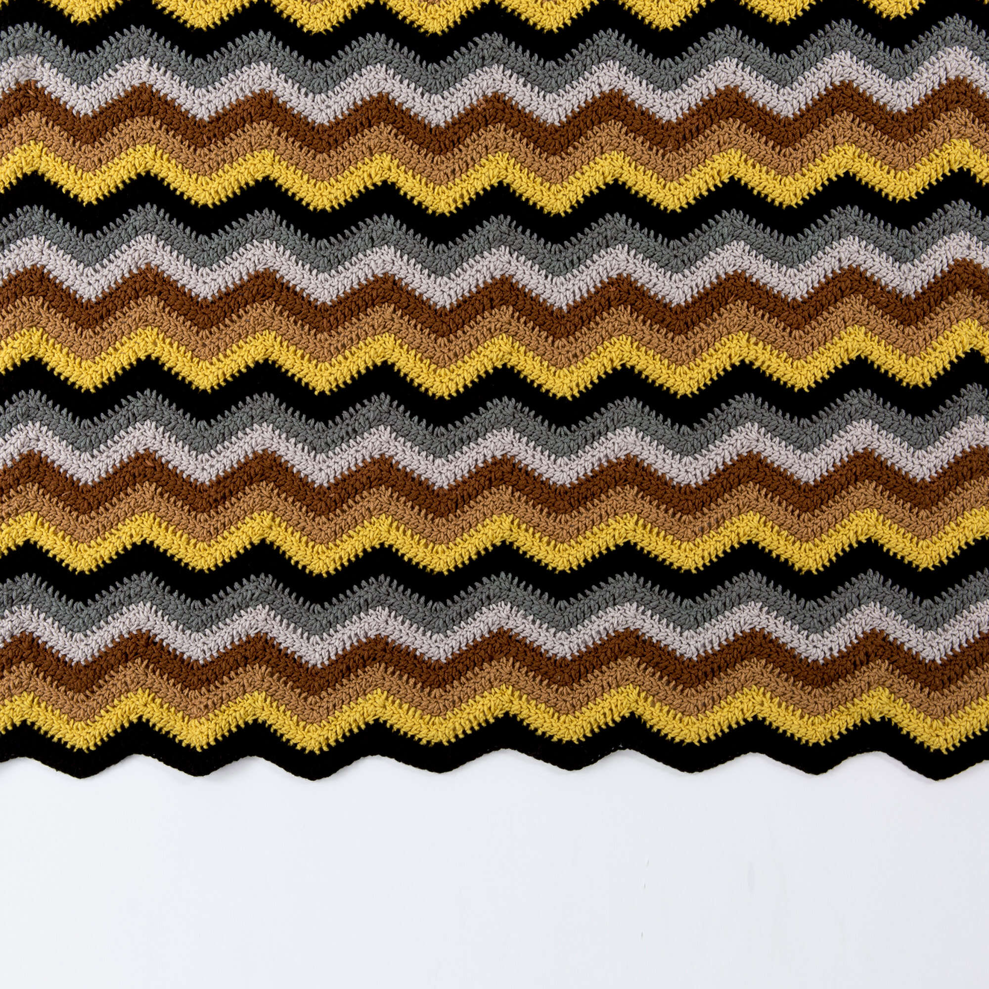 Free Easy Red Heart 6-Color Radiating Ripple Throw Crochet Pattern ...