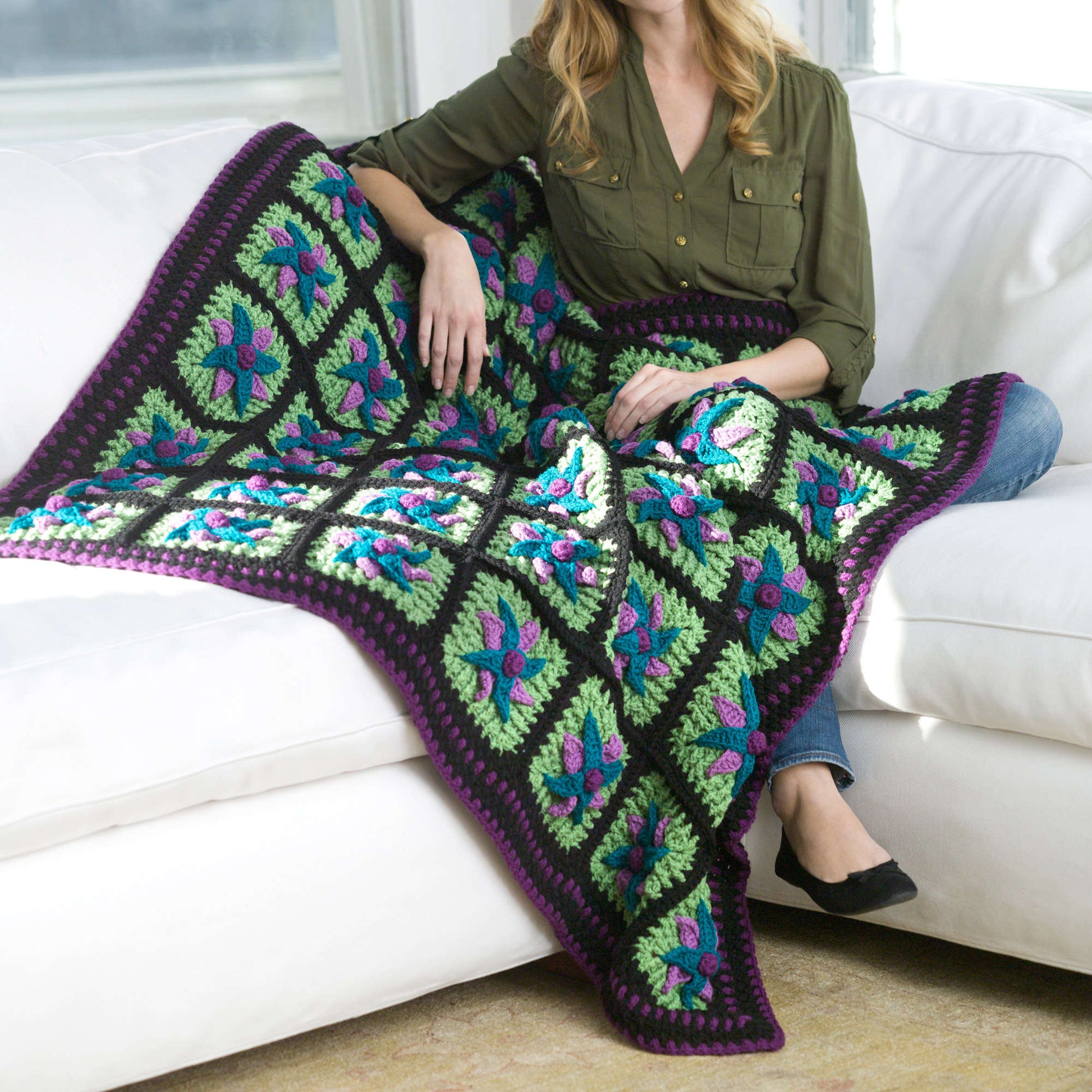 Free Red Heart Passion Star Flower Throw Crochet Pattern