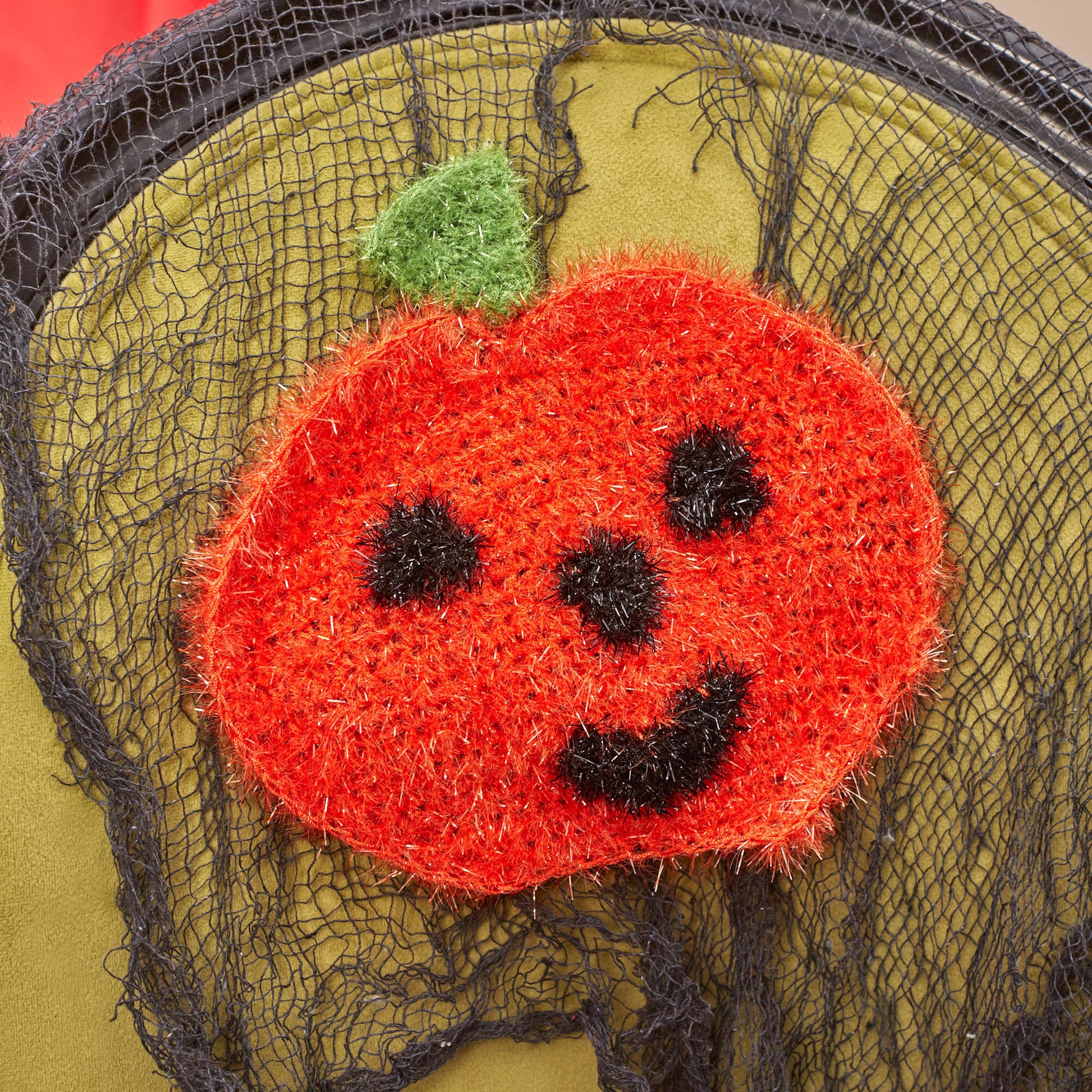 Free Red Heart Jack o' Lantern Scrubby Crochet Pattern
