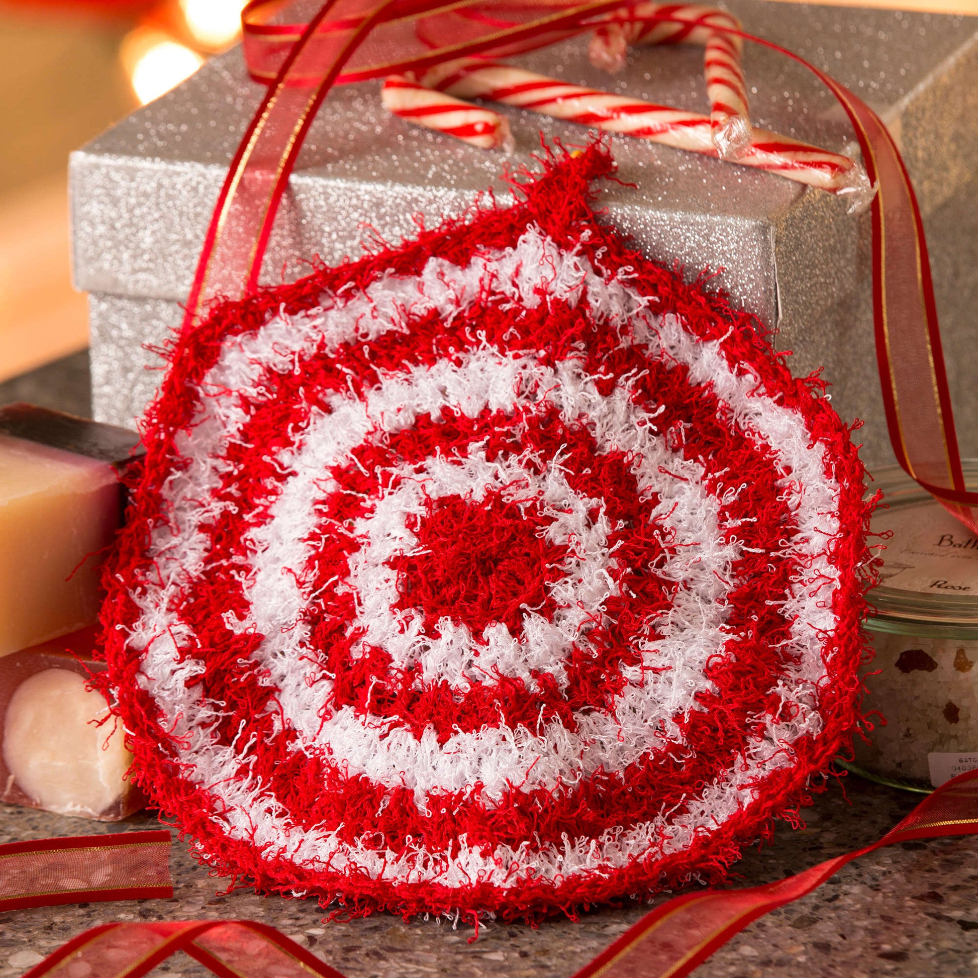 Free Red Heart Peppermint Scrubby Crochet Pattern