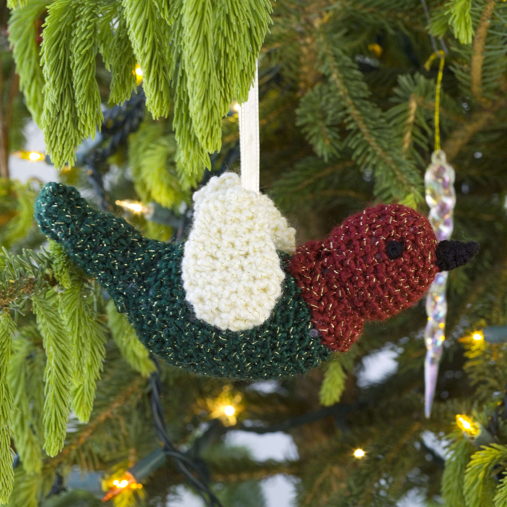 Free Red Heart Crocheted Chirper Ornament Pattern