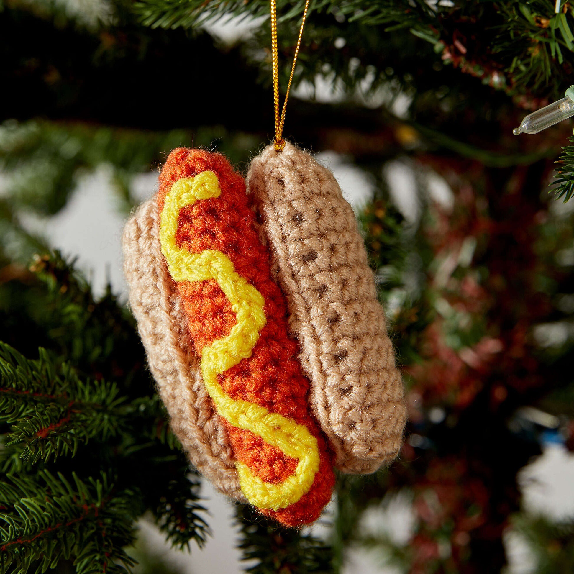 Free Red Heart Hot Dog Ornament Crochet Pattern