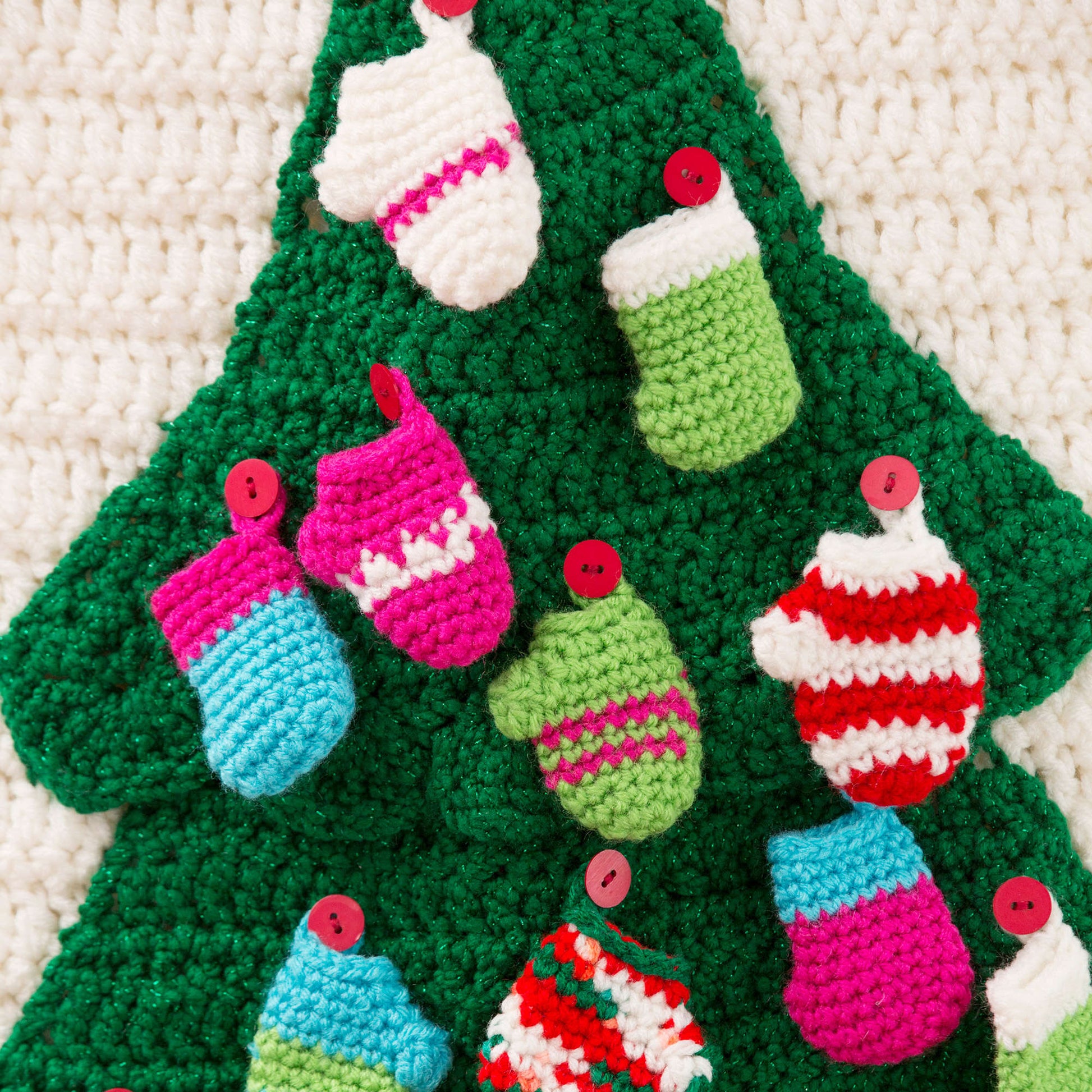 Free Red Heart Christmas Tree Wall Hanging Crochet Pattern
